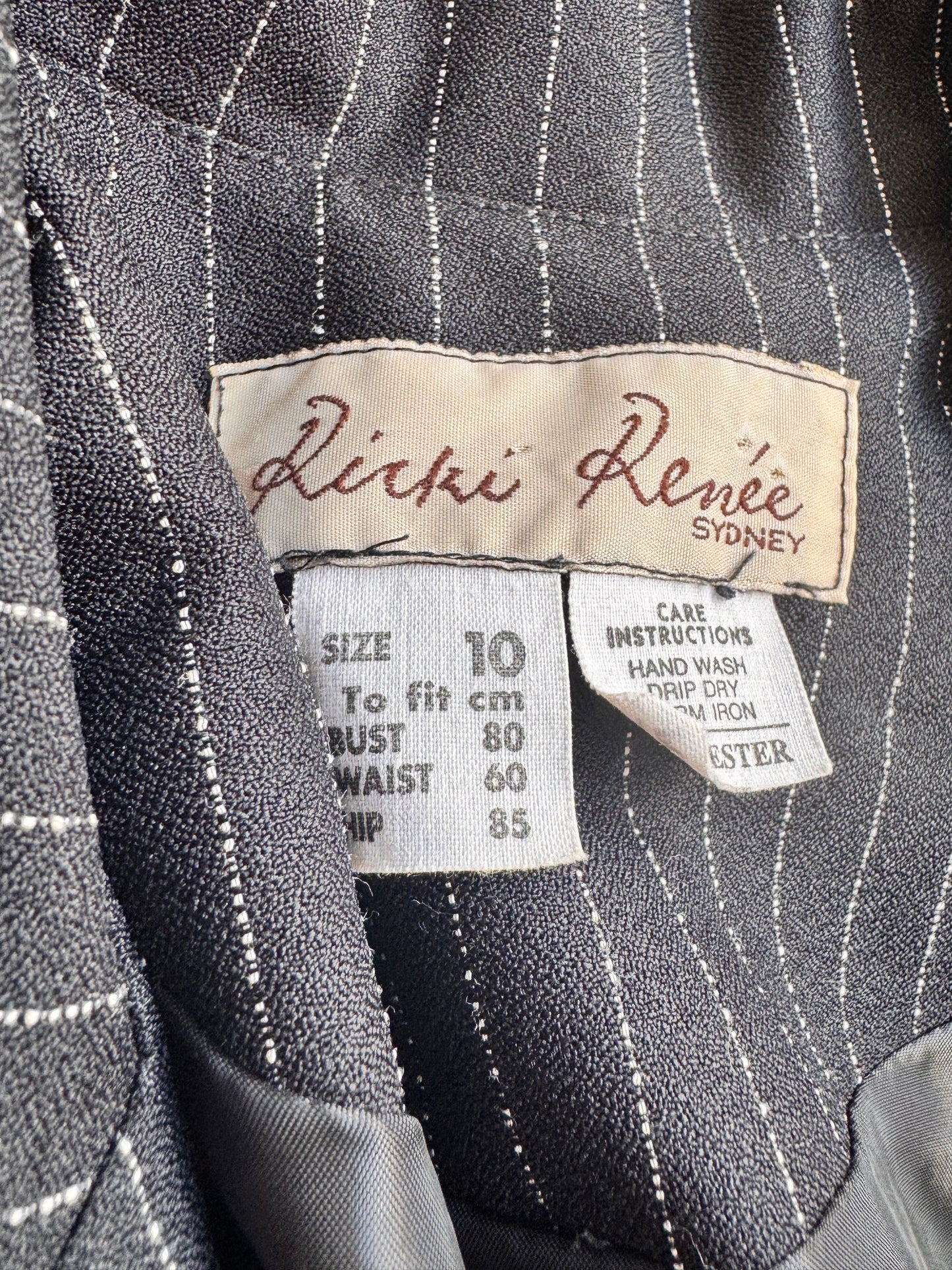 Vintage Ricki Reneeblack pinstriped blazer - size 10