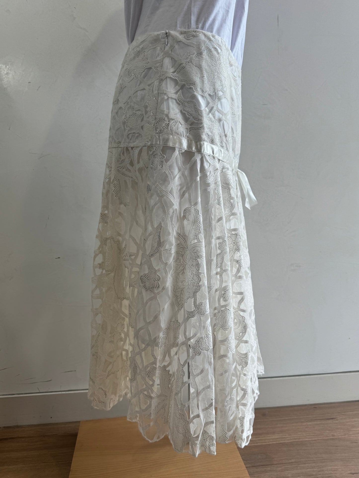 Vintage CKM white Skirt - size XL