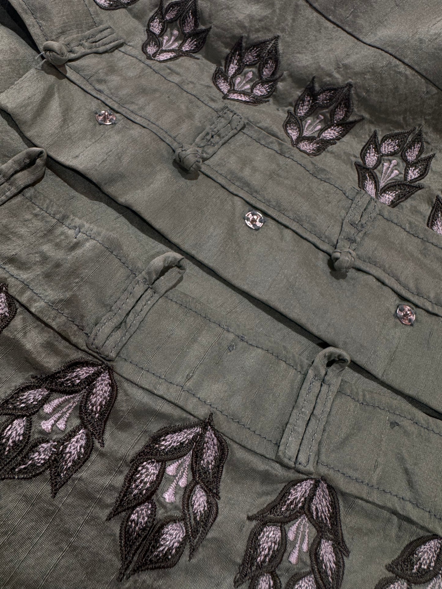 Green Embroidered Tang Button Top - size S