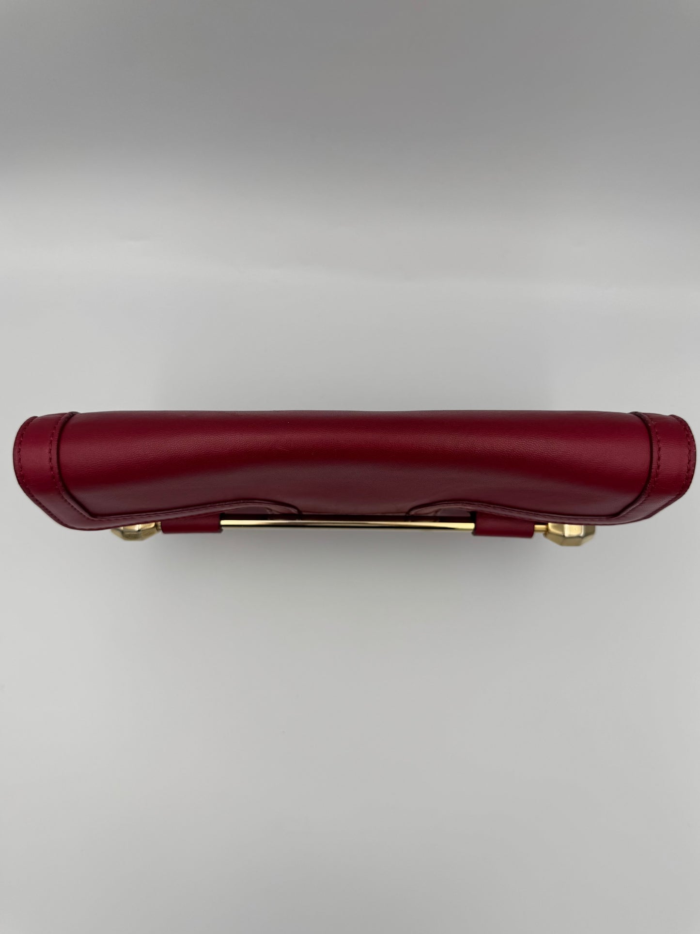VIKTOR & ROLF CLUTCH RED