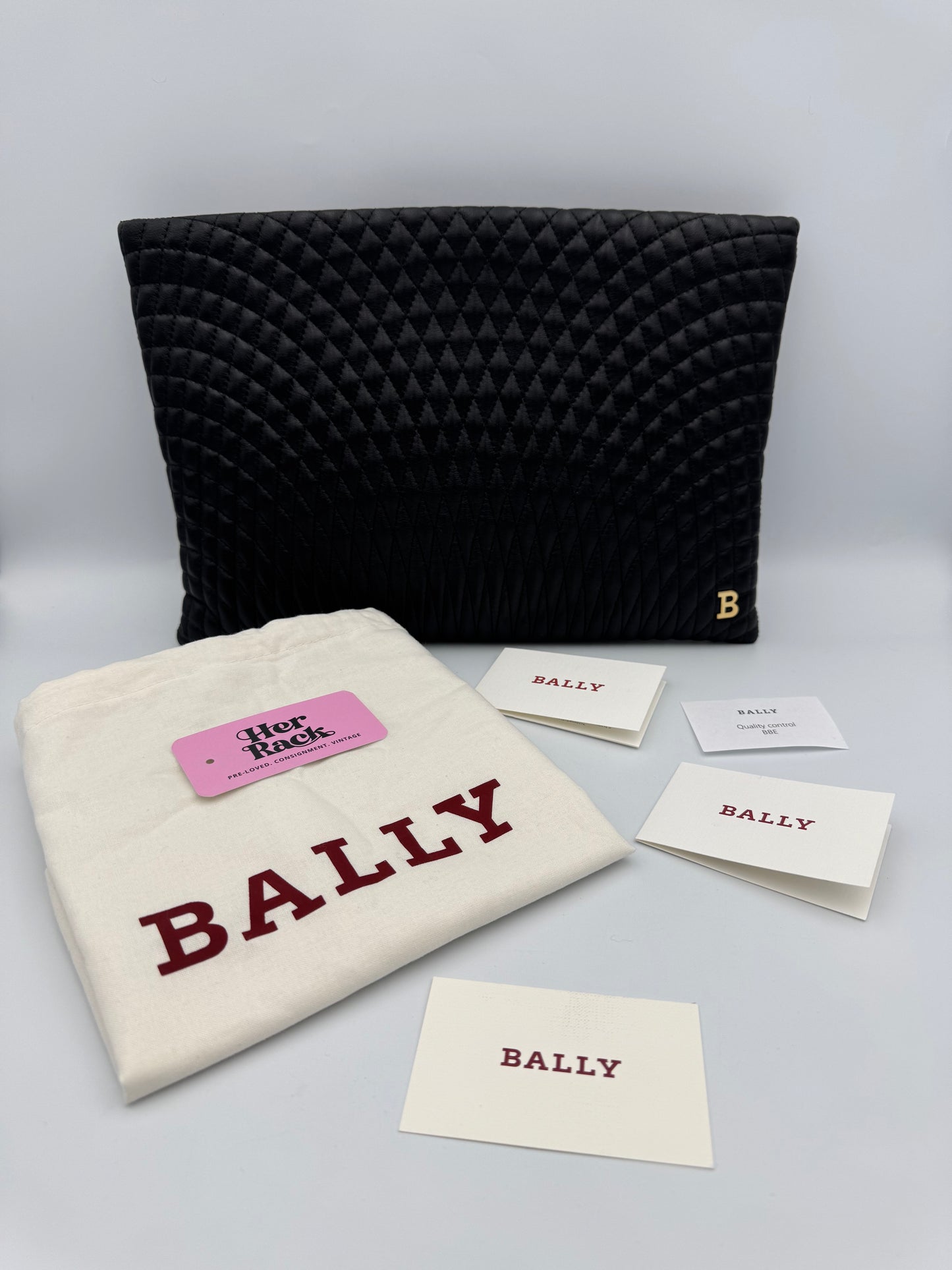 BALLY DIAMONDS STITCHES BLK LARGE POUCH