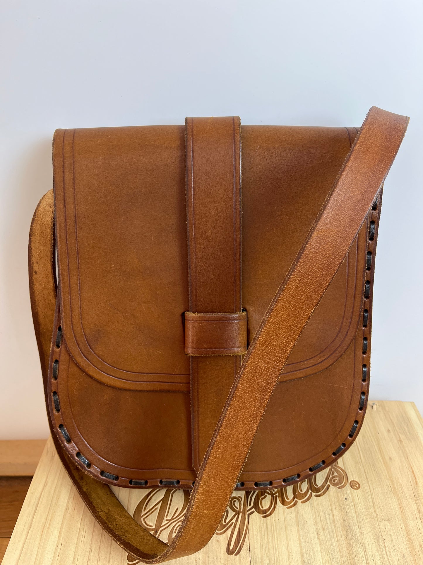 Vintage Tan Leather Shoulder Bag