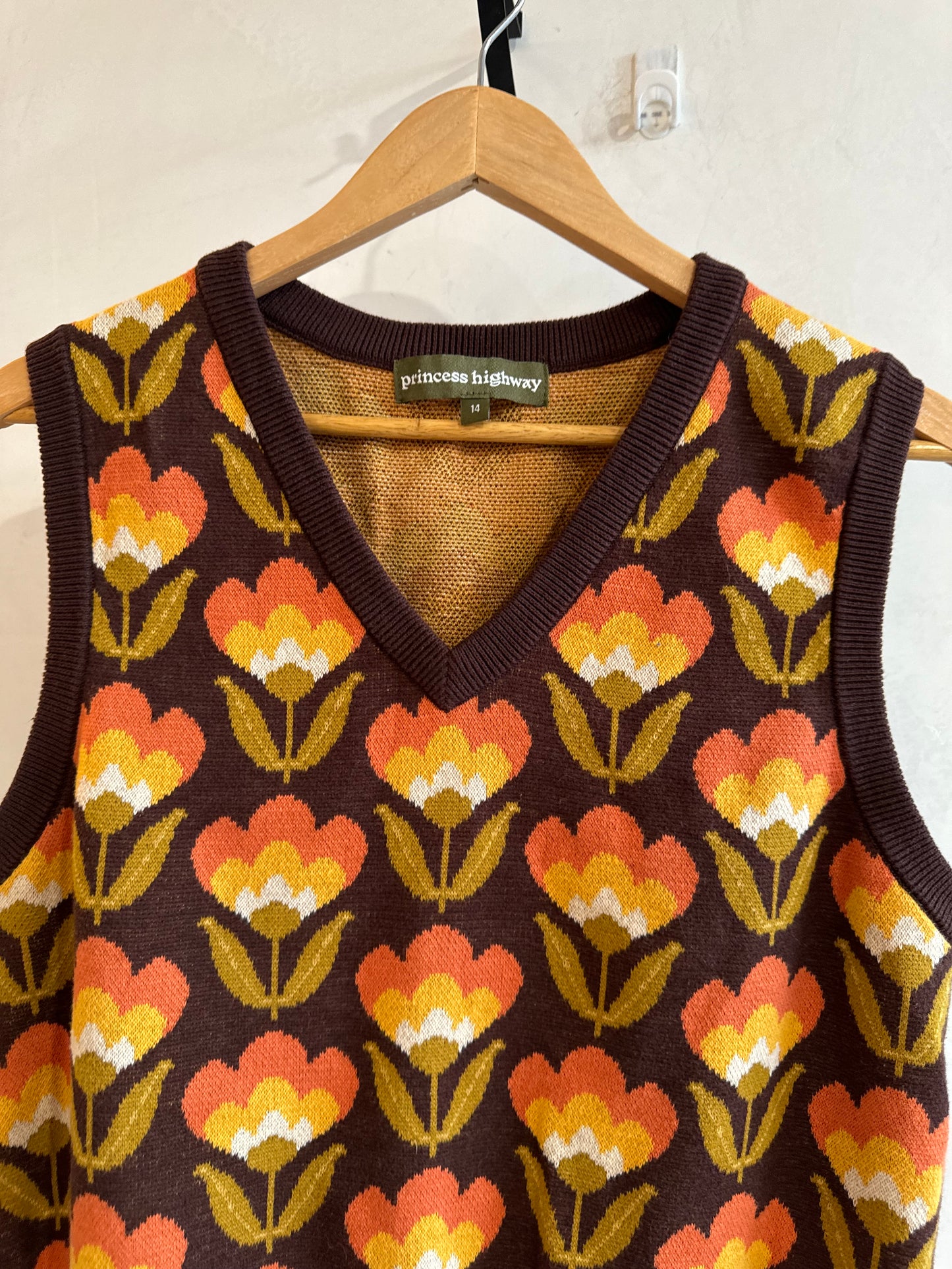 PRINCESS HIGHWAY Retro Tulip Print Vest Size 14