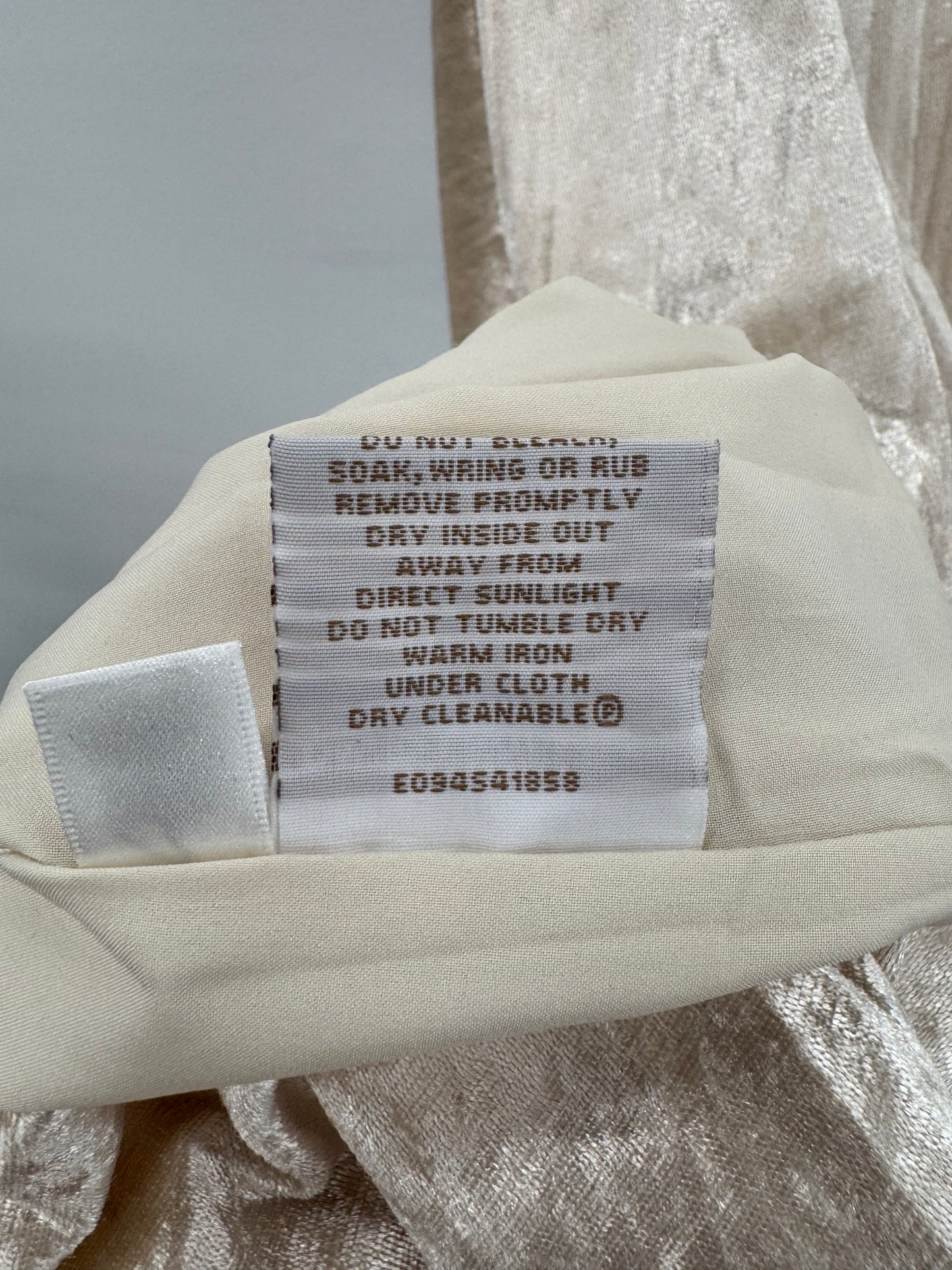 David Lawrence Cream Velvet Dress - Size 6