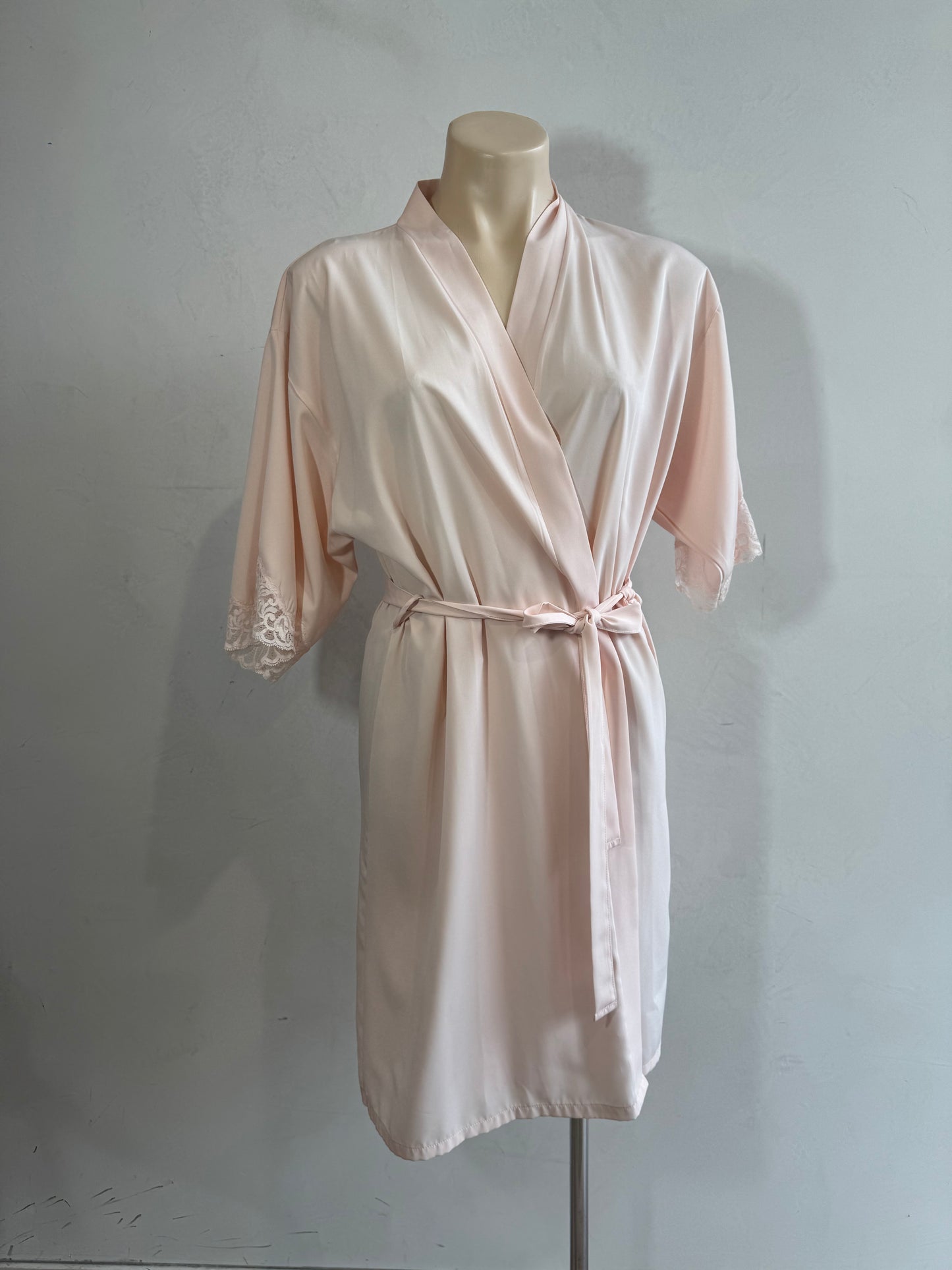 Vintage Diamond Cut Peach Robe