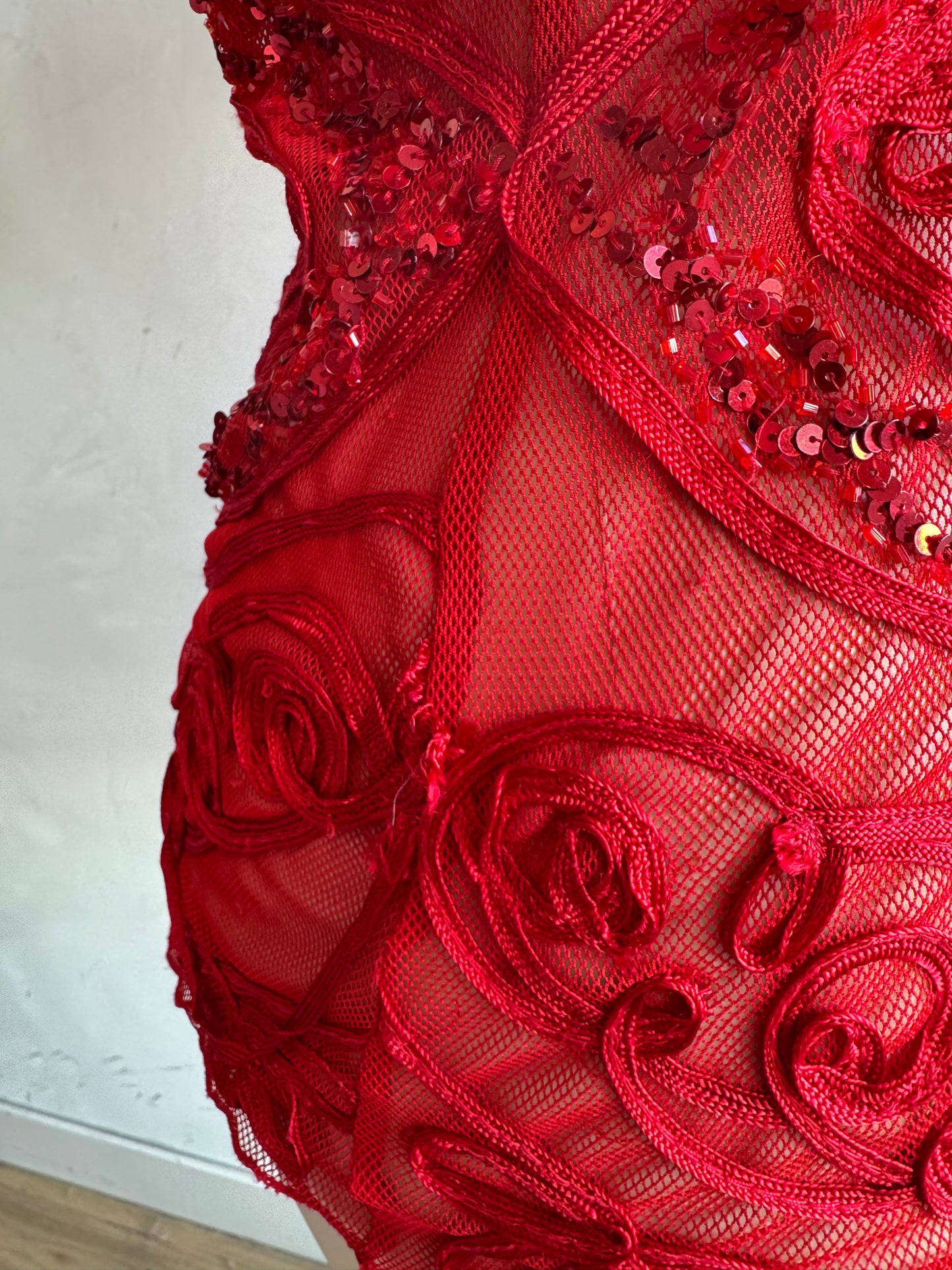 Red Embellished Red Mesh Top - size M/L