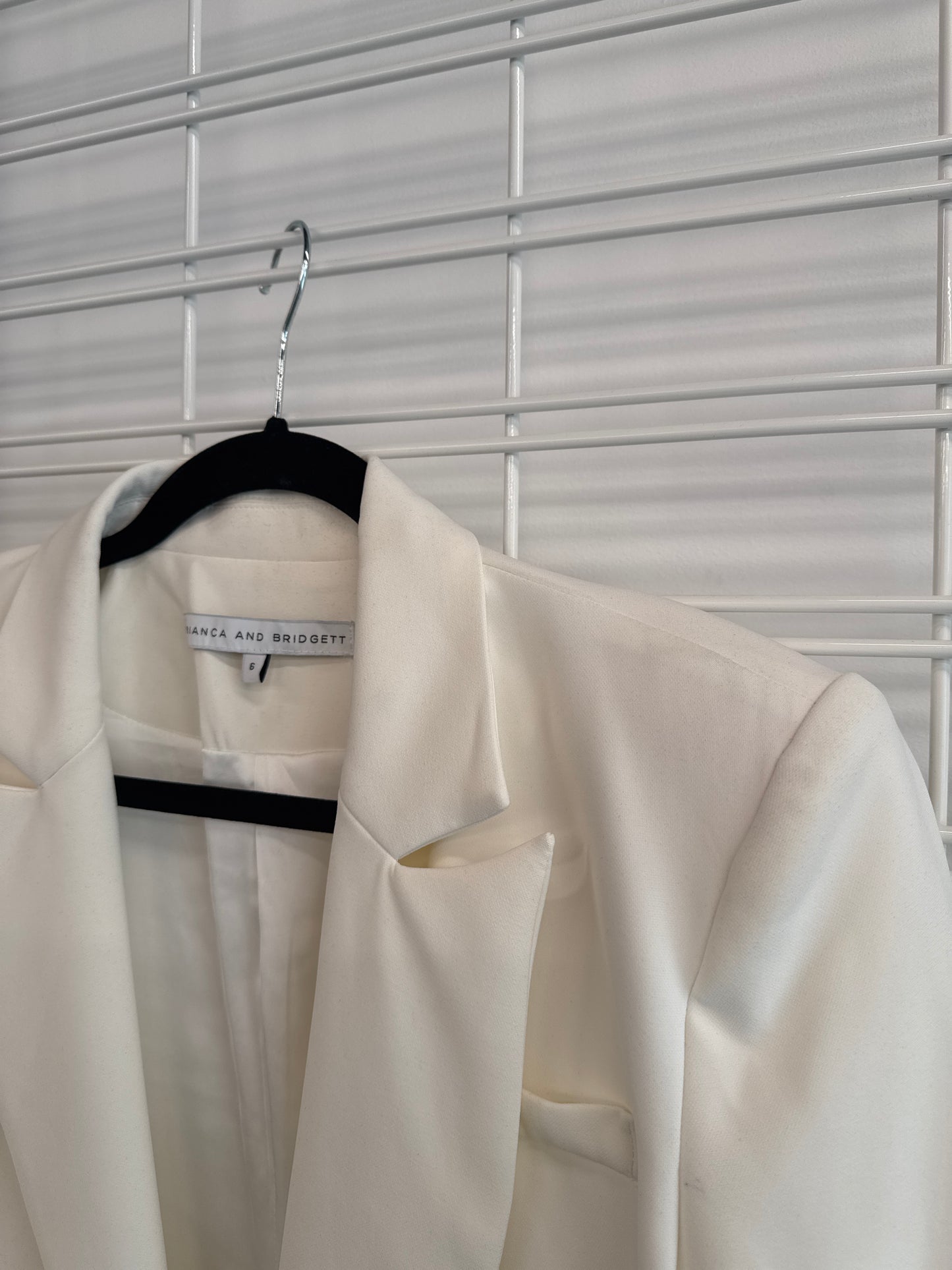 Bianca and Bridgett Ivory blazer - size 6