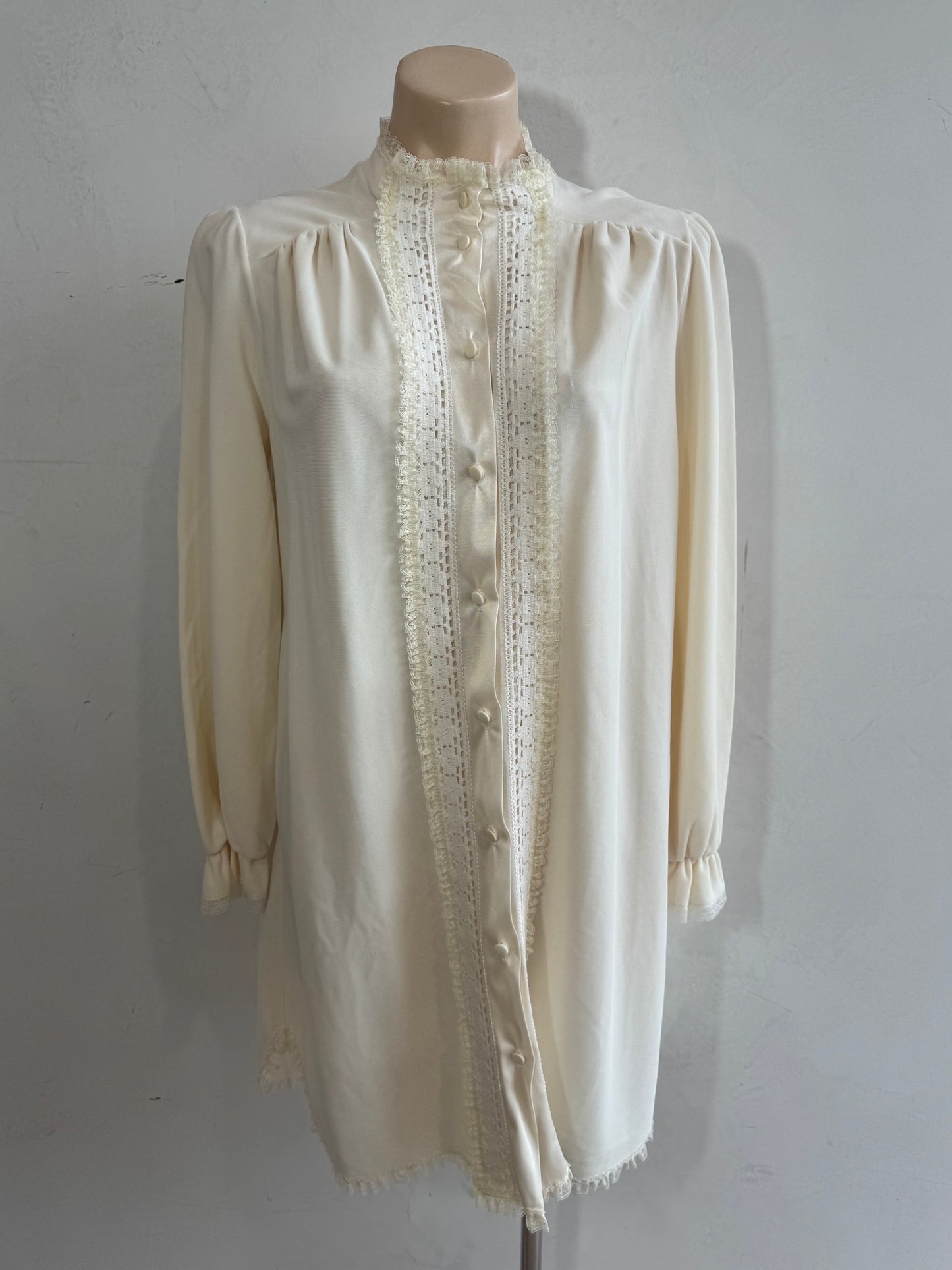 Vintage Diamond Cut beige bed Shirtdress