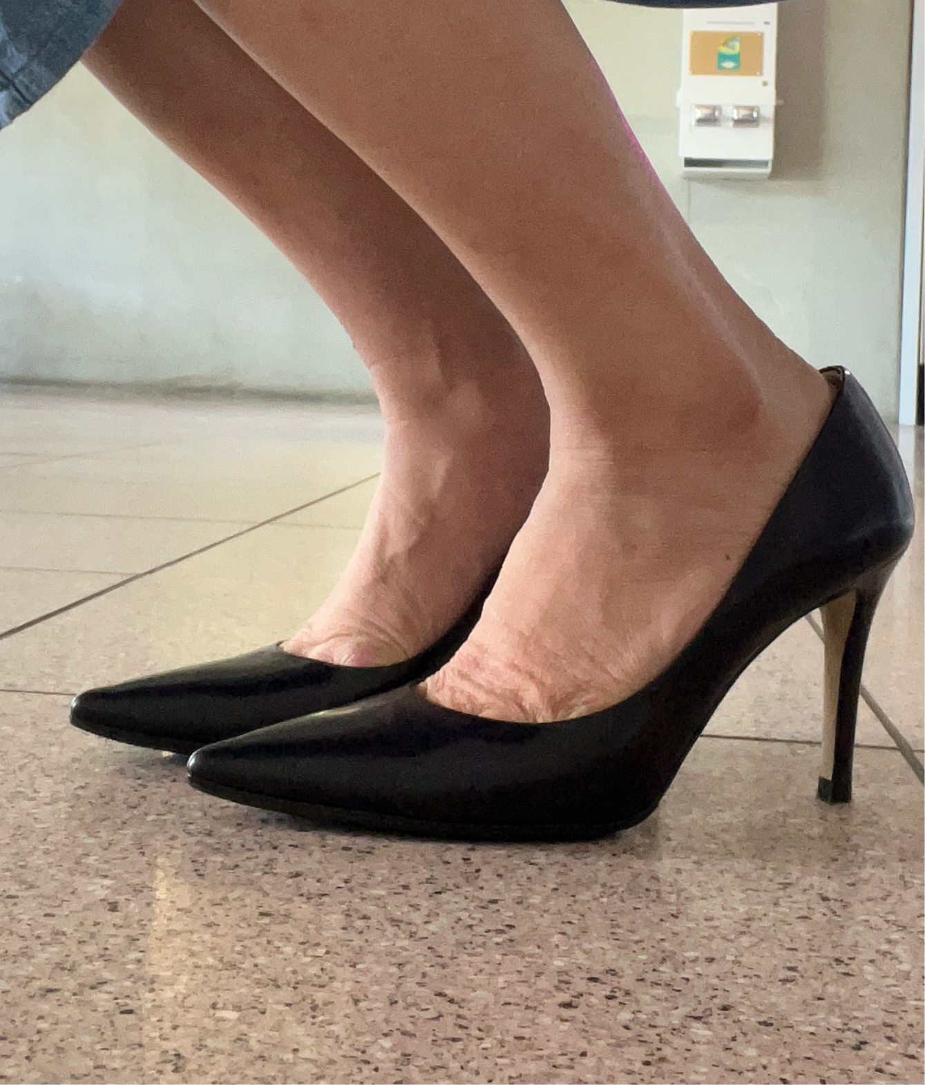 BIANCA BUCCHERI Midnight Blue Pumps Size 6.5