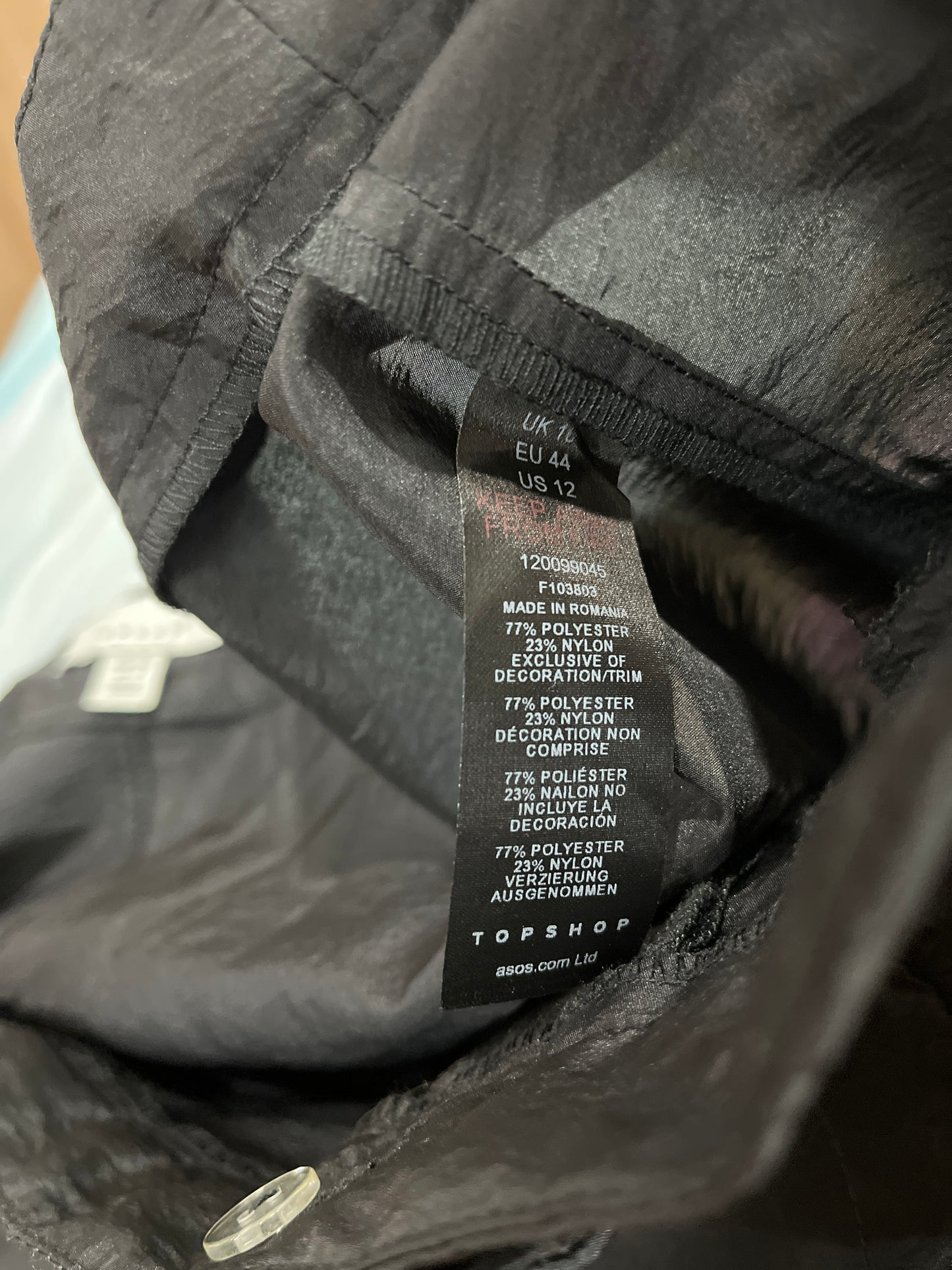 TOPSHOP Black Nylon Utility Skirt Size 16