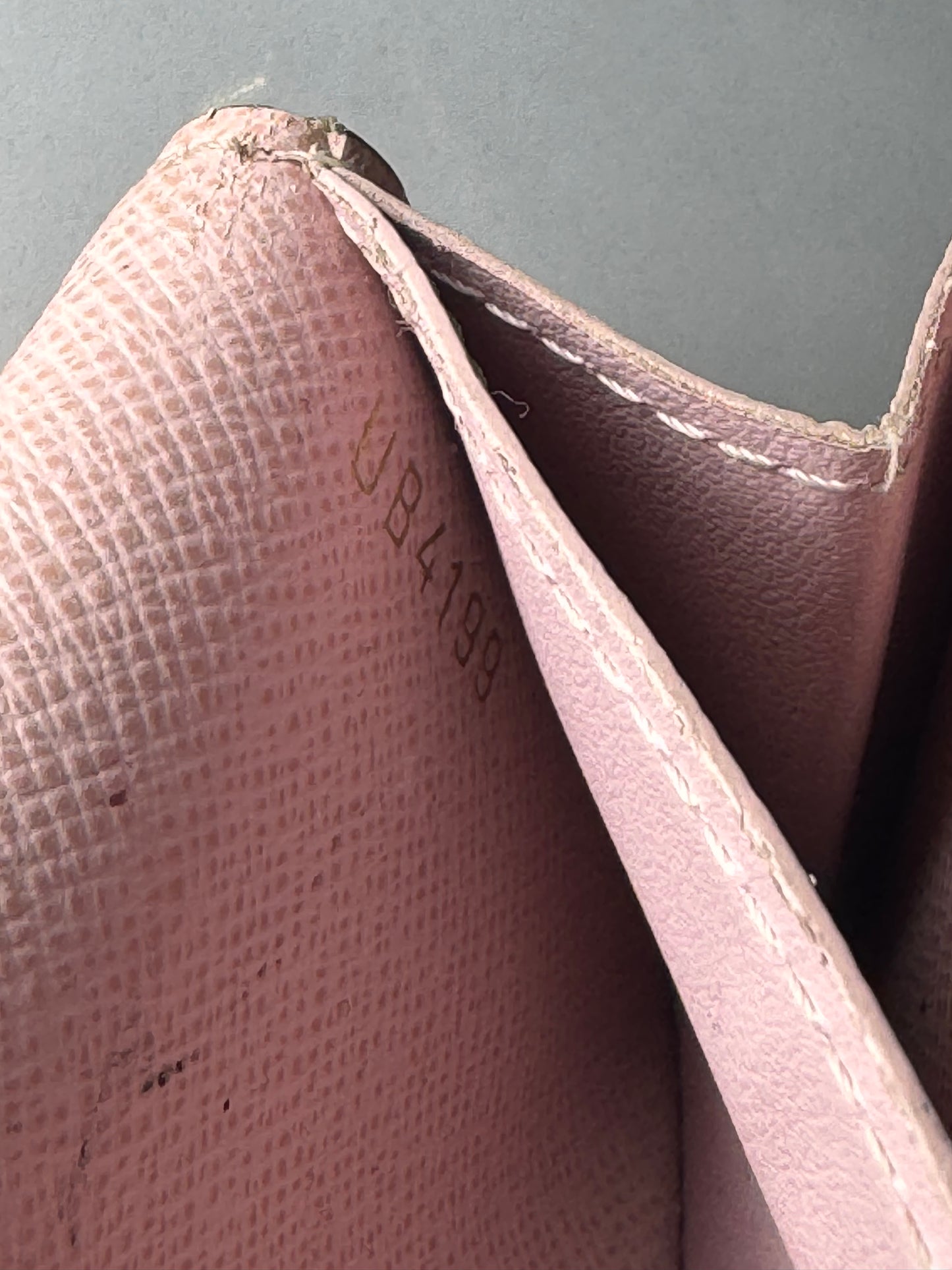 LOUIS VUITTON Damier Rosalie Pink Compact Wallet