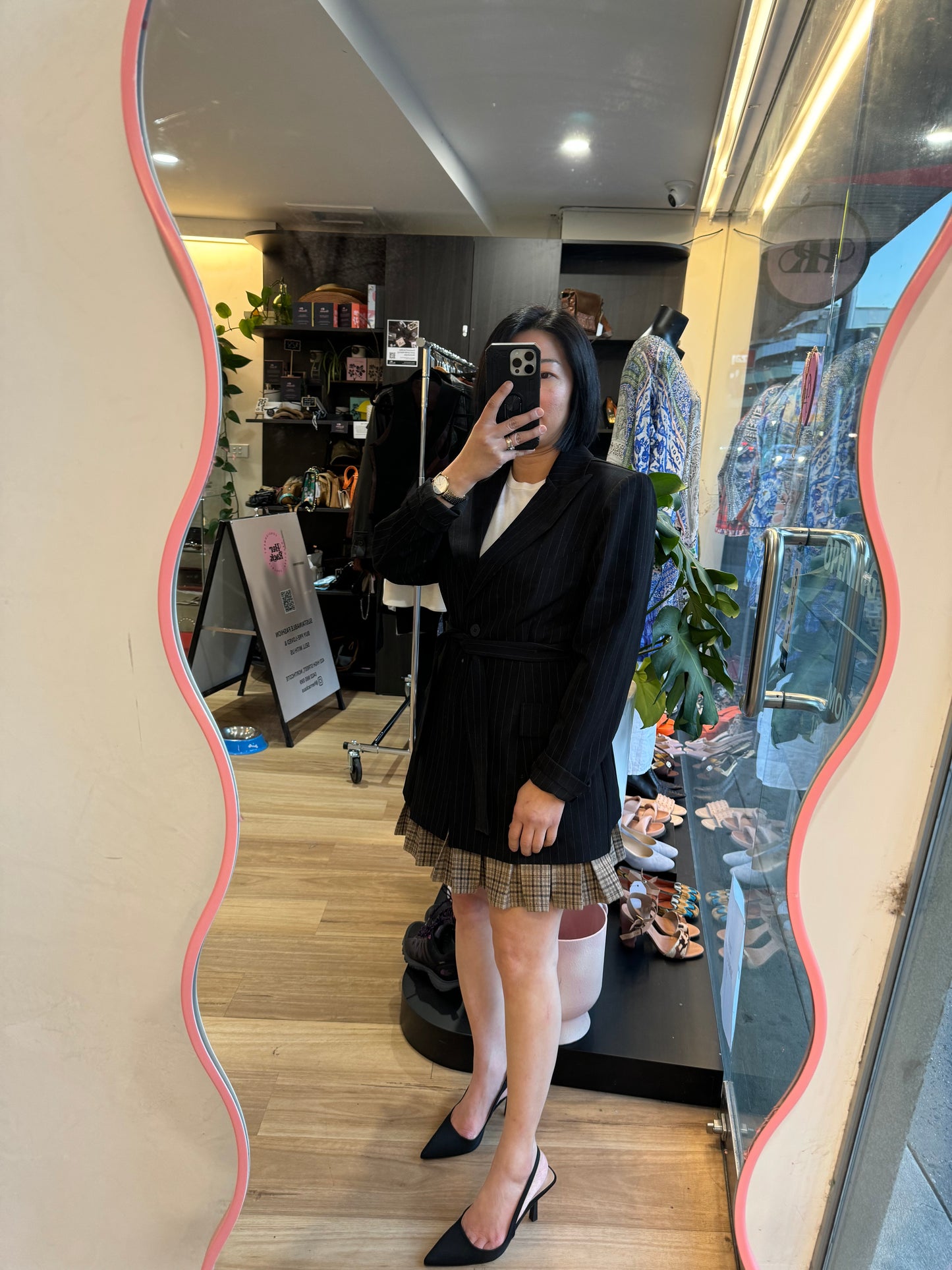 SYNDICATE Vintage Black belted striped jacket Size 14