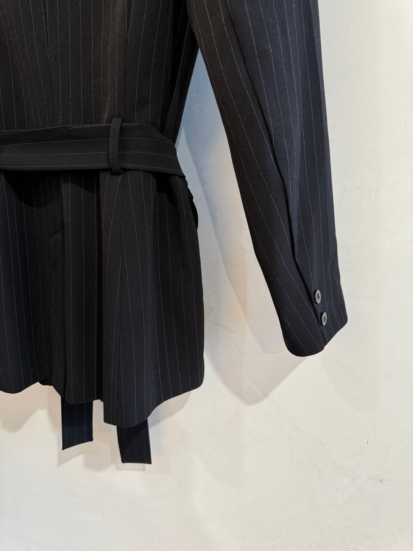 SYNDICATE Vintage Black belted striped jacket Size 14