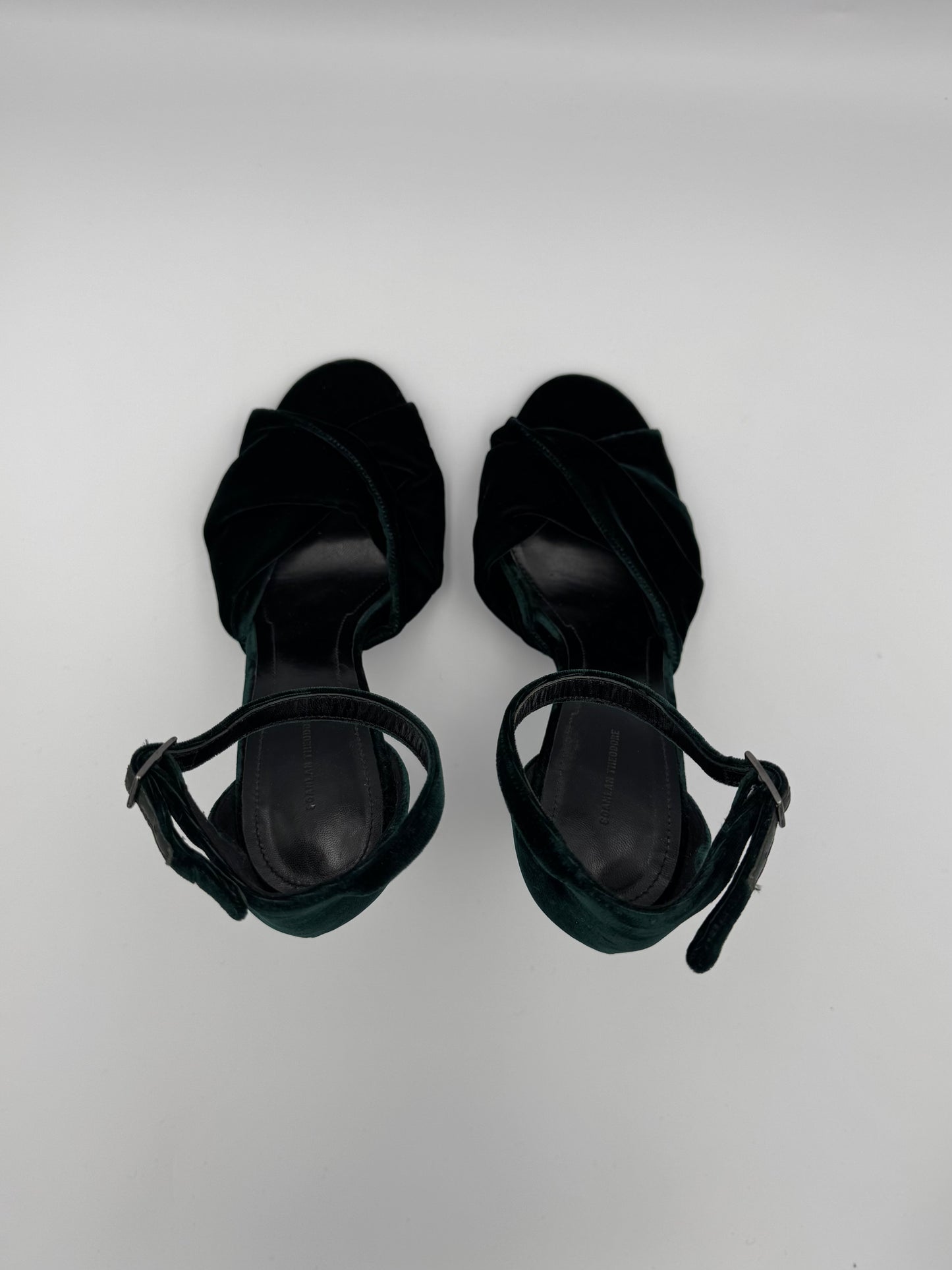 Scanlan Theodore Green Velvet Heels Sz40