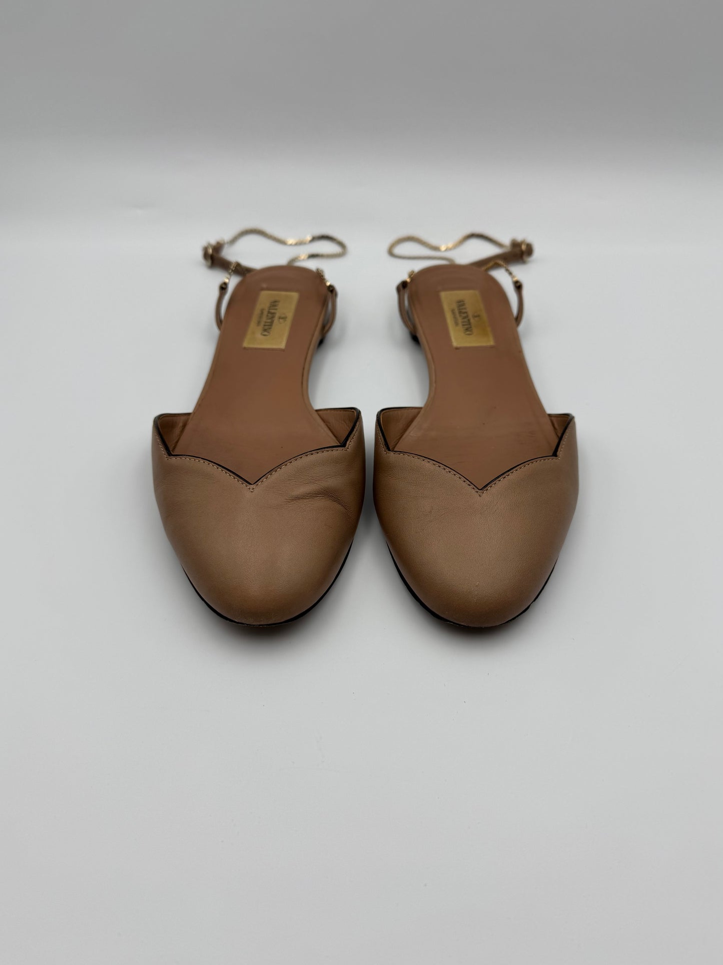 VALENTINO Beige Chained Flats Size 36