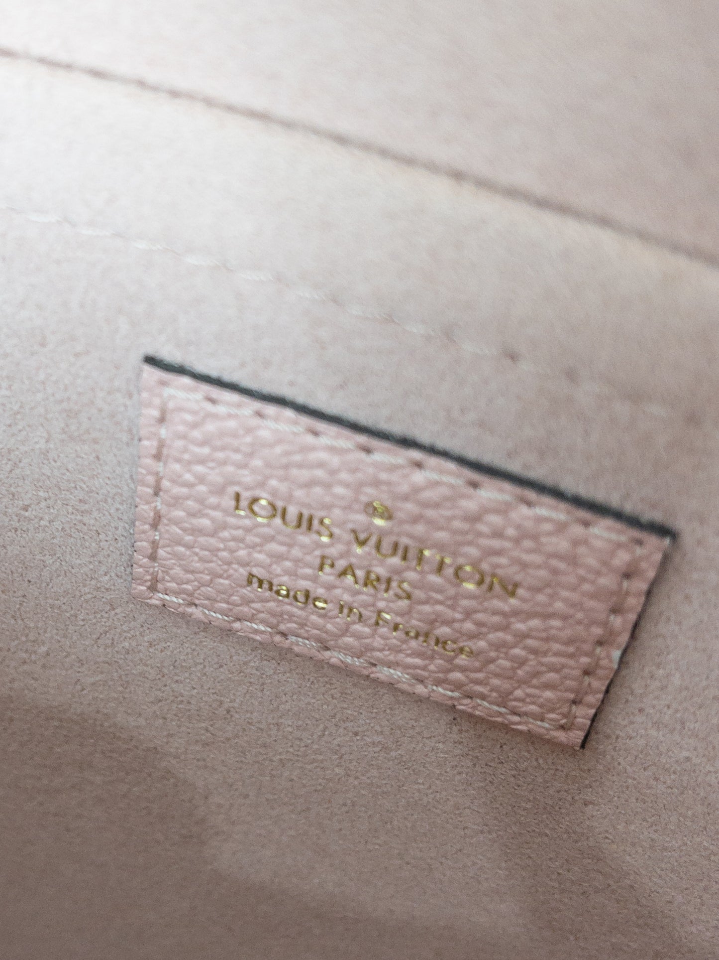 LOUIS VUITTON Daily Pouch Damier Azur