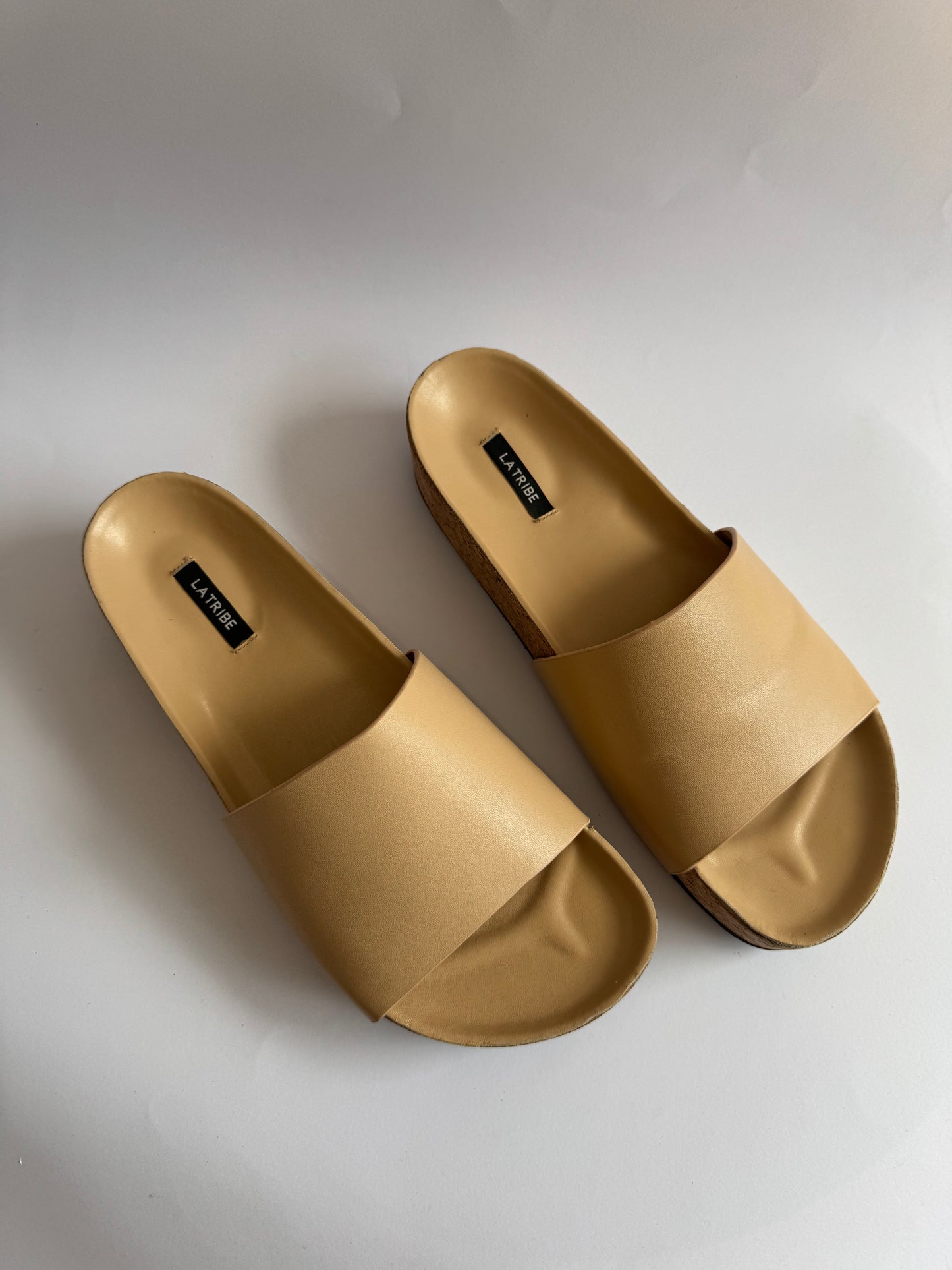 La Tribe Beige Platform Slide
