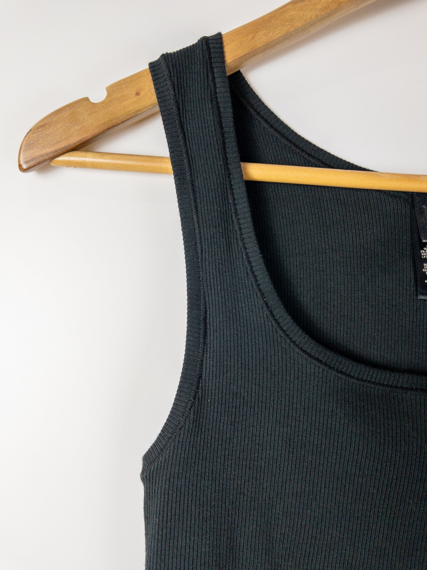 SKIMS Black Crop Tank Top M