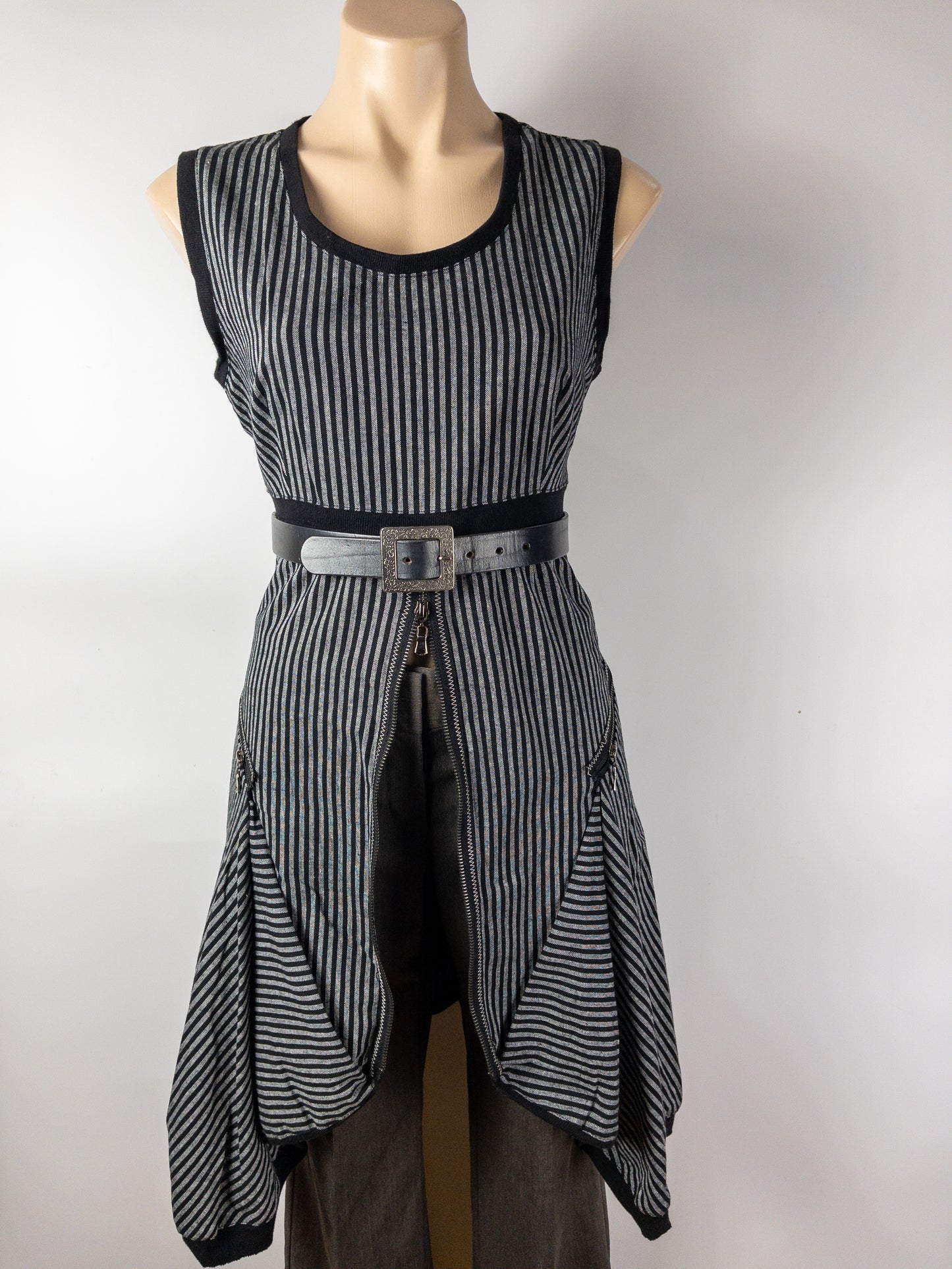 JIMMY JEAN Grey Striped Dress Sz 12