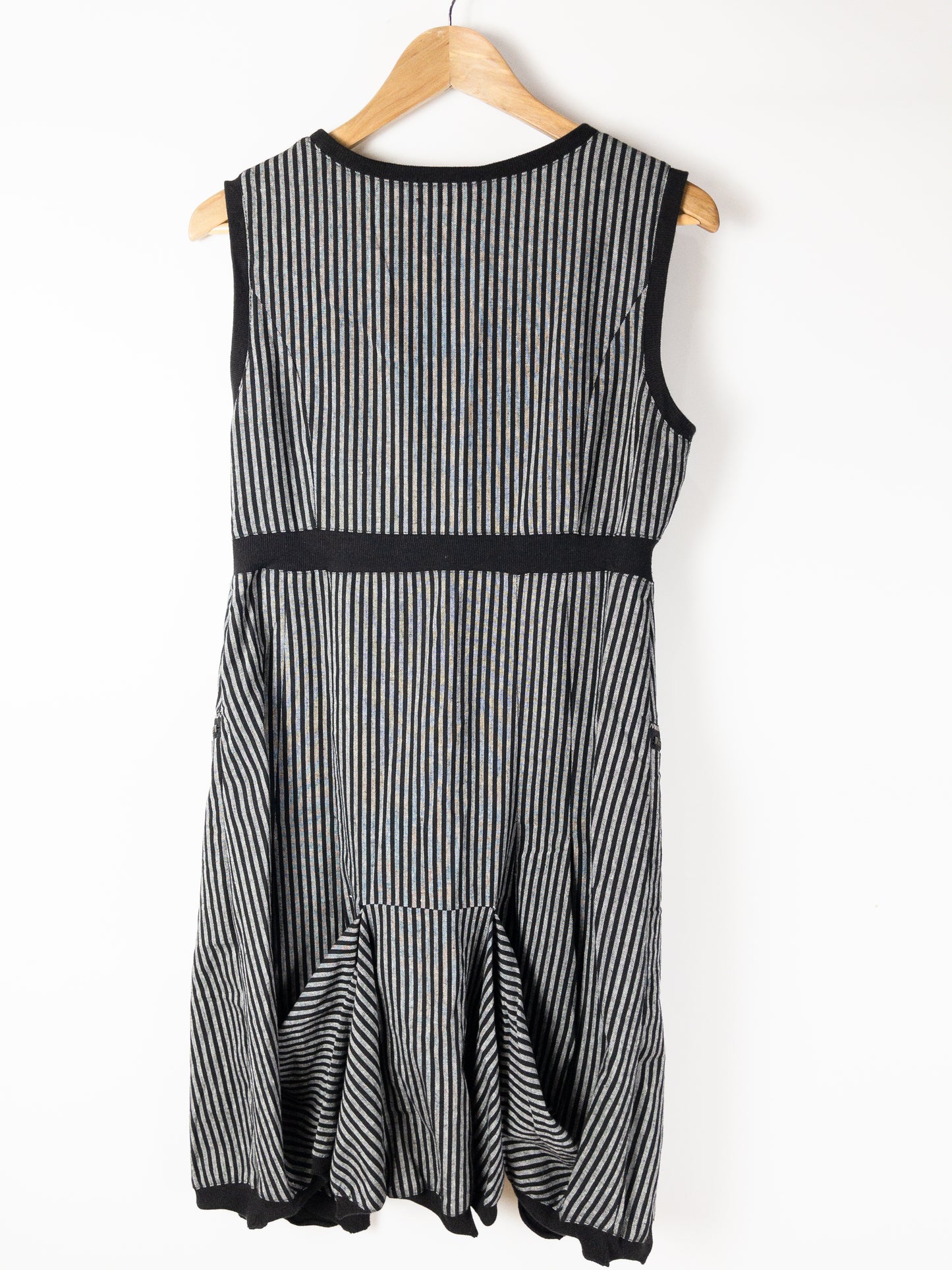 JIMMY JEAN Grey Striped Dress Sz 12