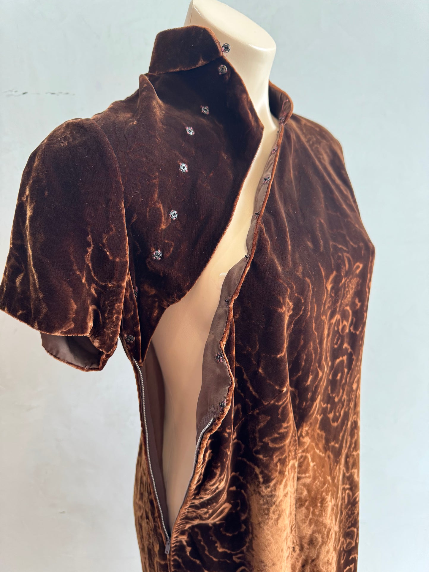 Vintage Brown velvet Mandarin Dress size L