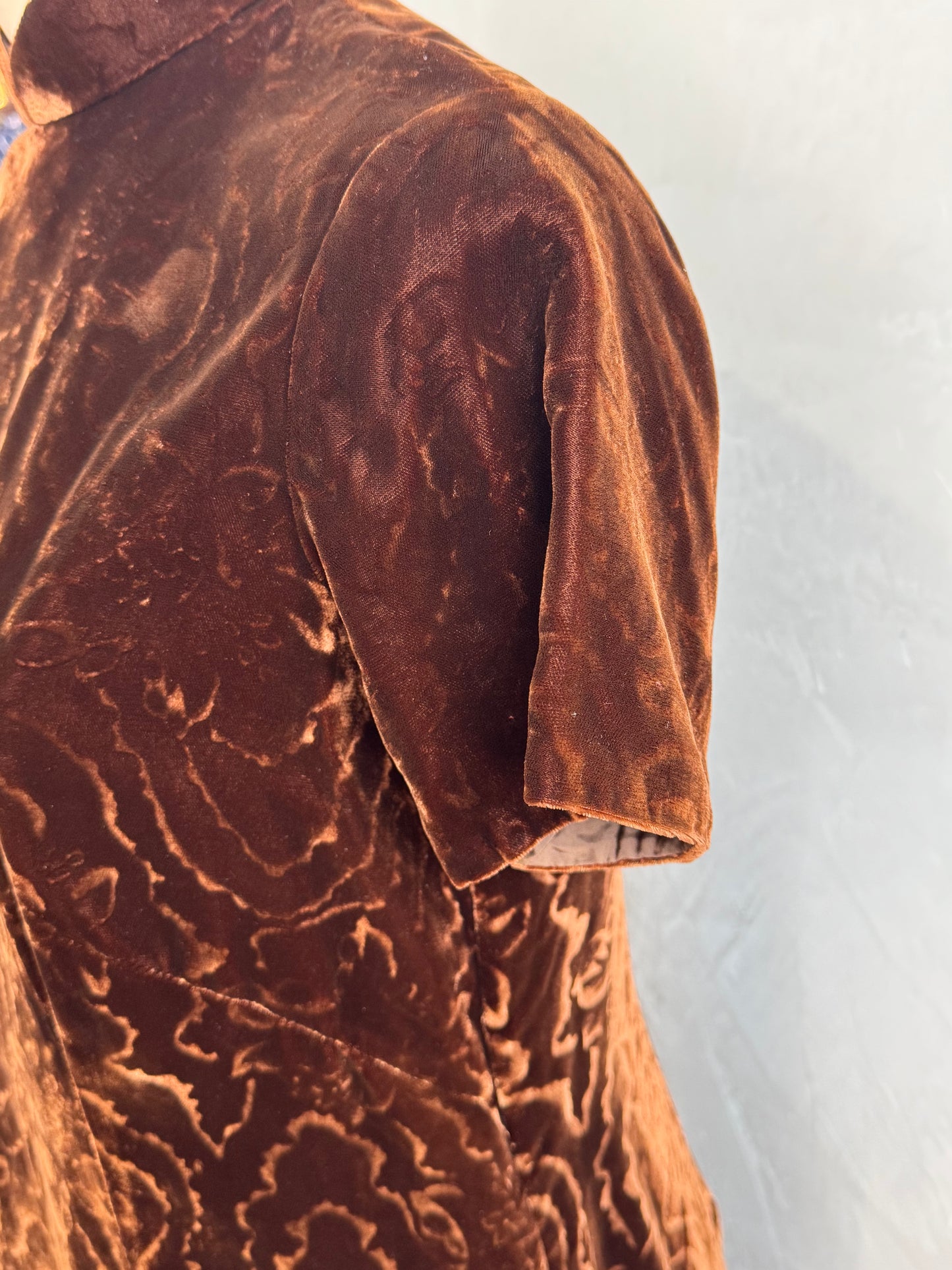 Vintage Brown velvet Mandarin Dress size L