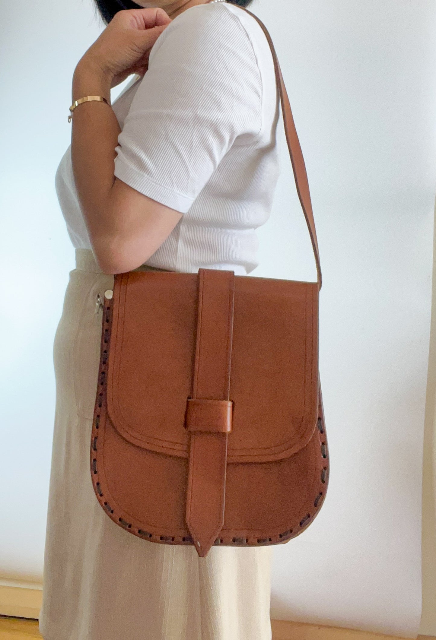 Vintage Tan Leather Shoulder Bag
