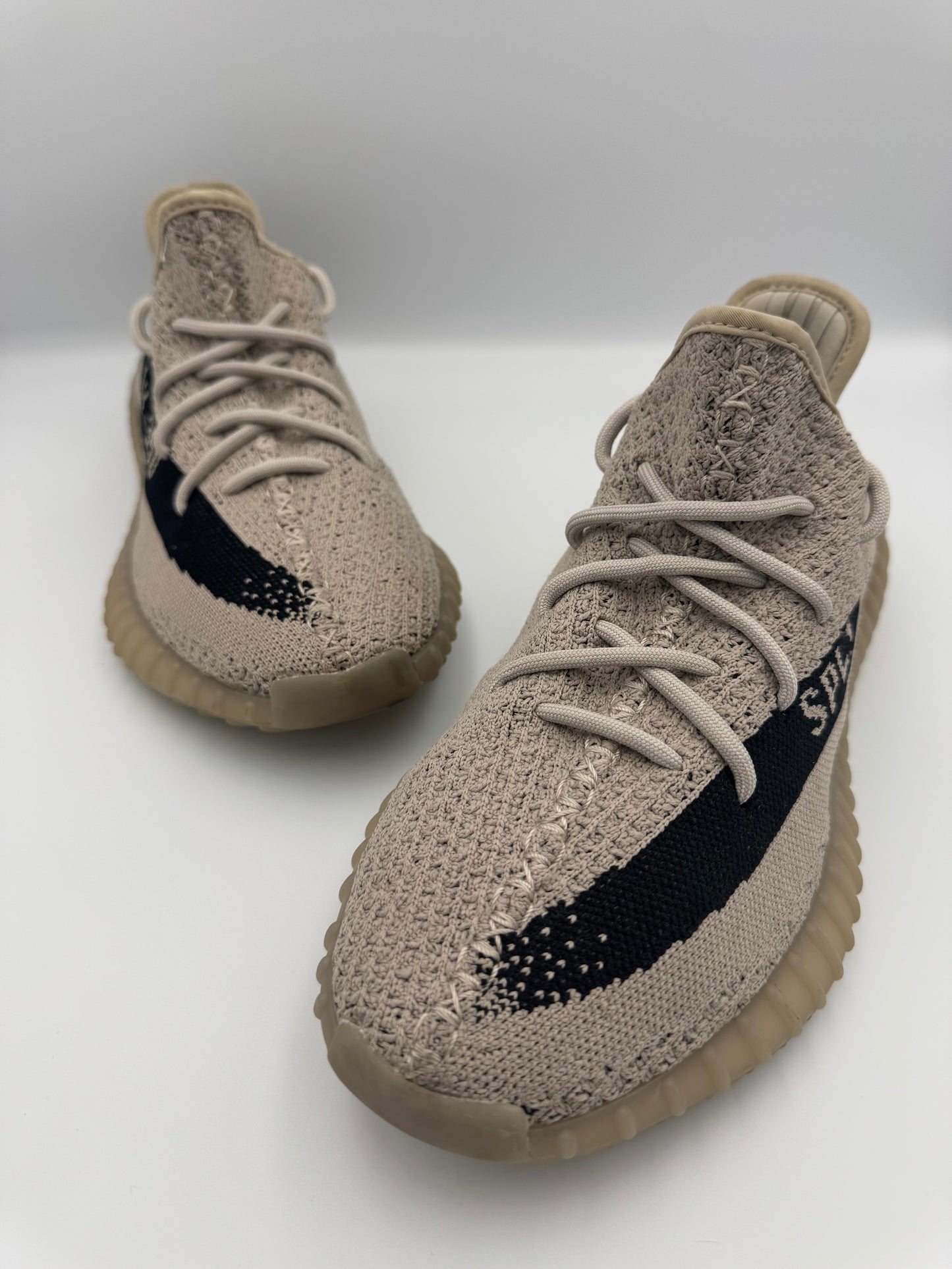 Yeezy Boost Graphite Grey Size 7