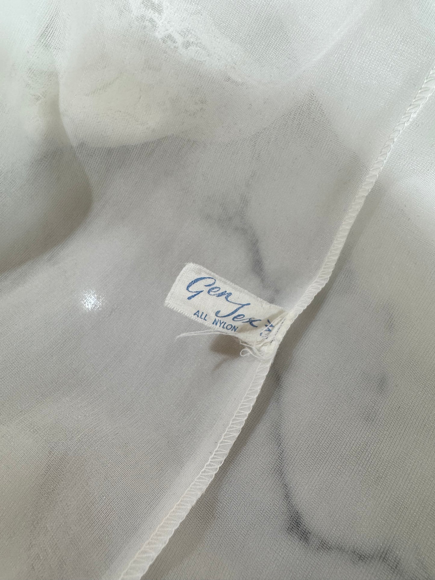 Vintage Gen Jex white Lace robe - size S