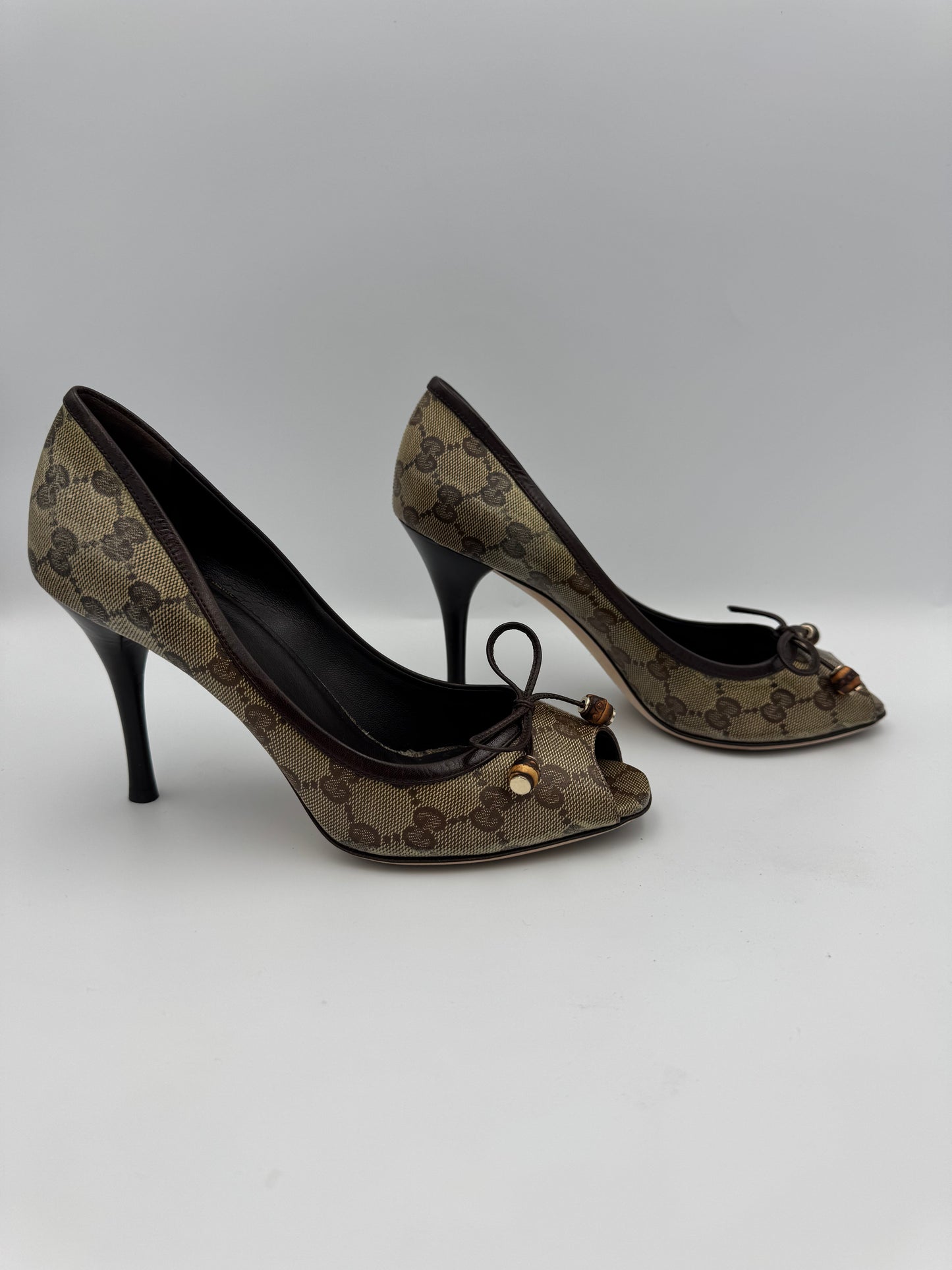 Gucci Peep Toe Heels 37.5