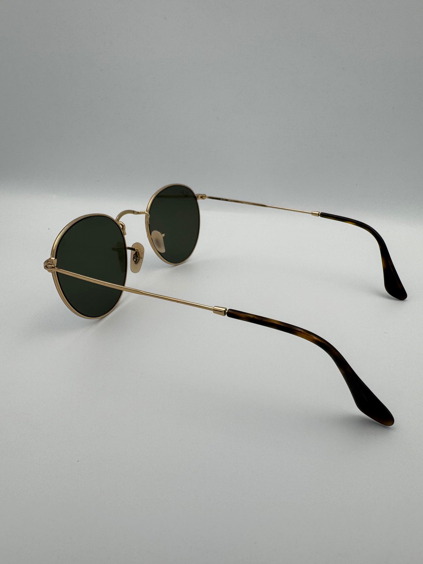 Ray-Ban round metal sunglasses