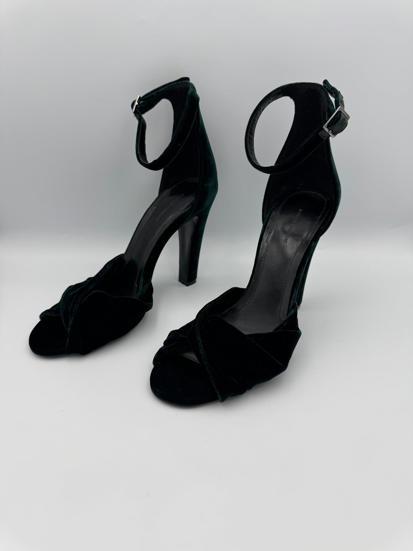 Scanlan Theodore Green Velvet Heels Sz40
