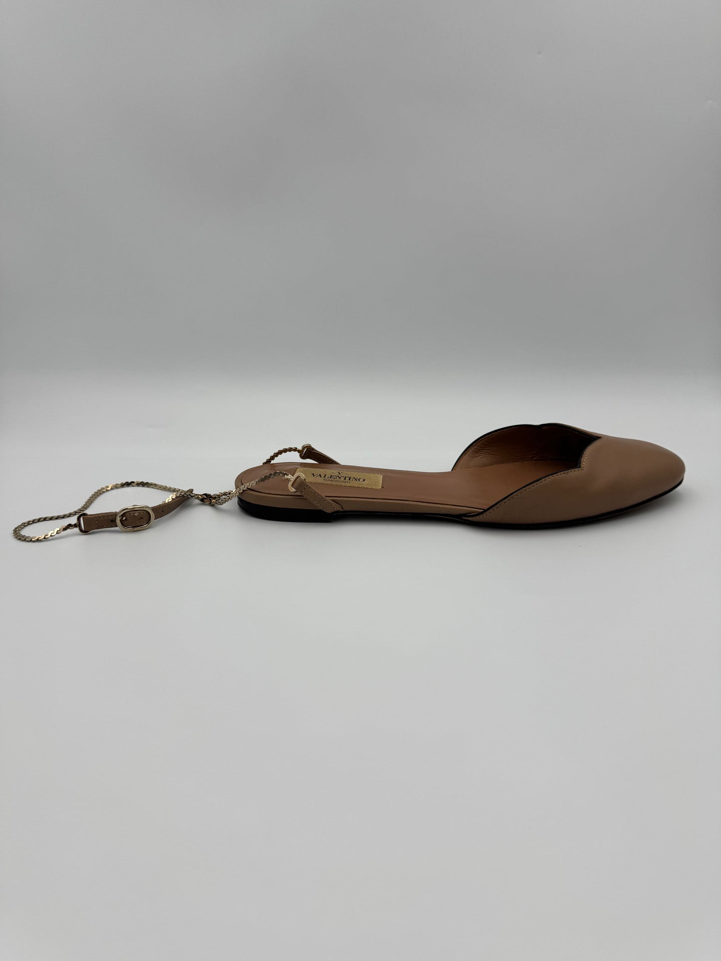 VALENTINO Beige Chained Flats Size 36