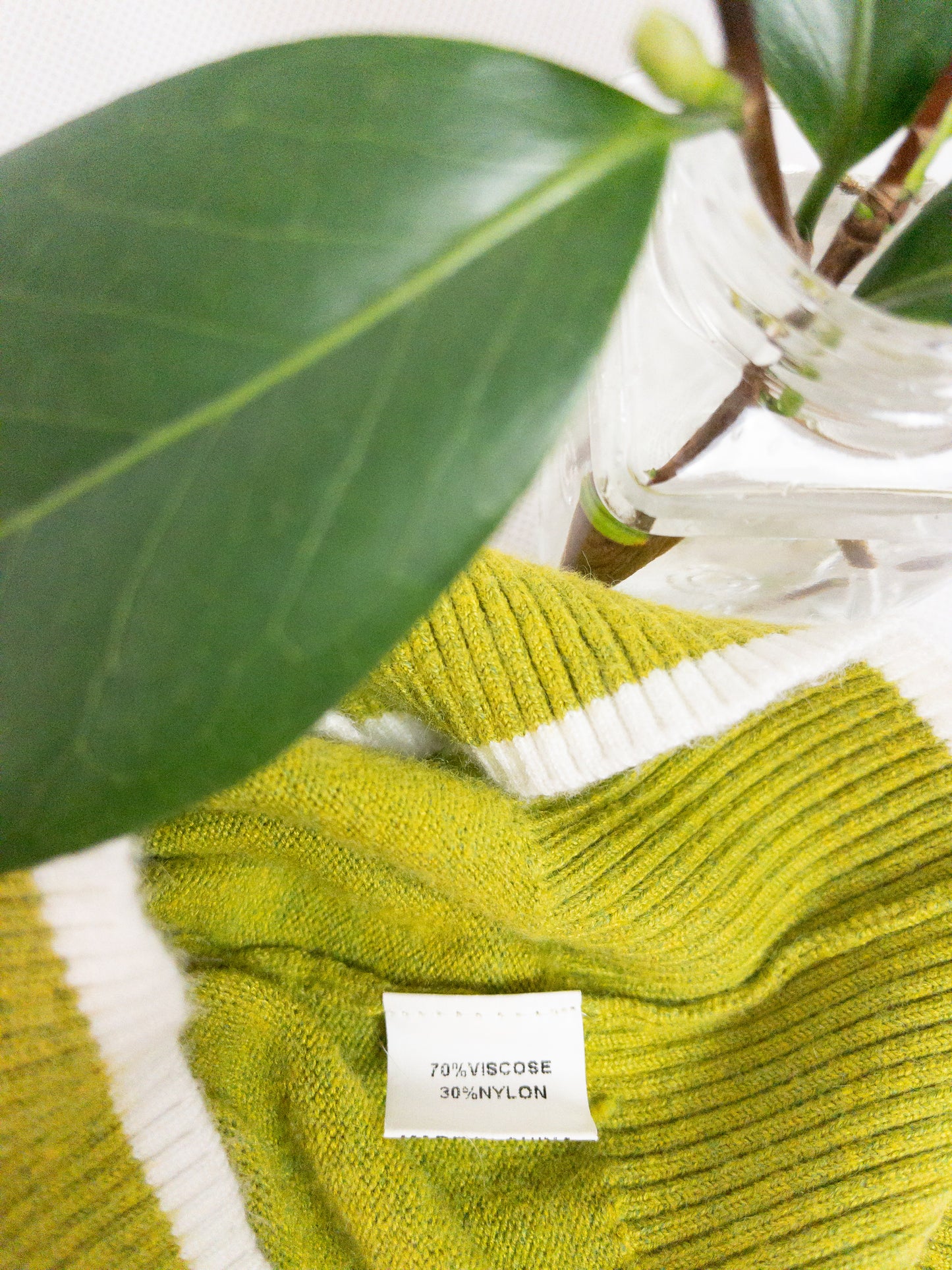 MINT VANILLA Green Color Block Crop Knit Top XS