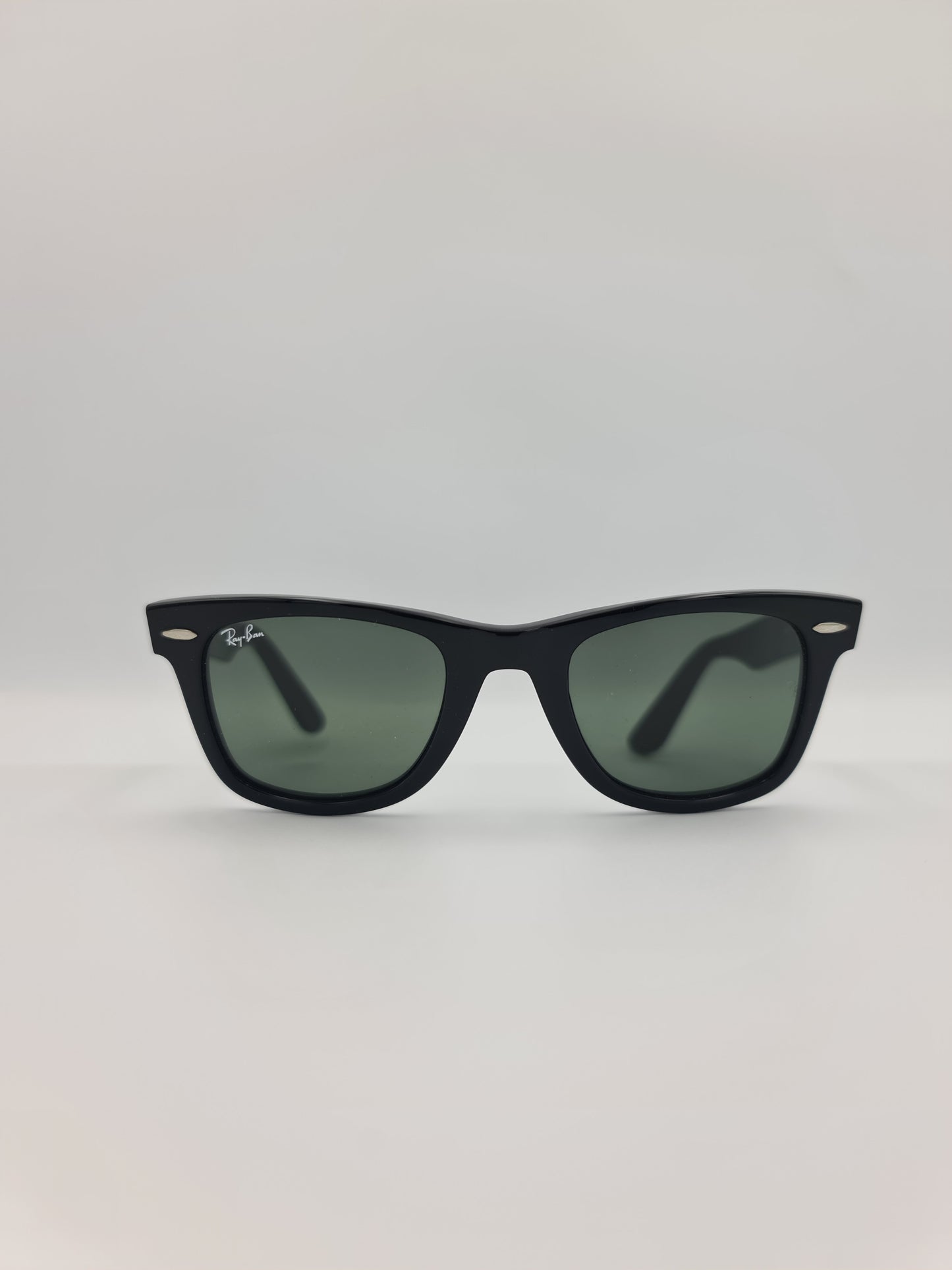 Ray-Ban Wayfarer Sunglasses