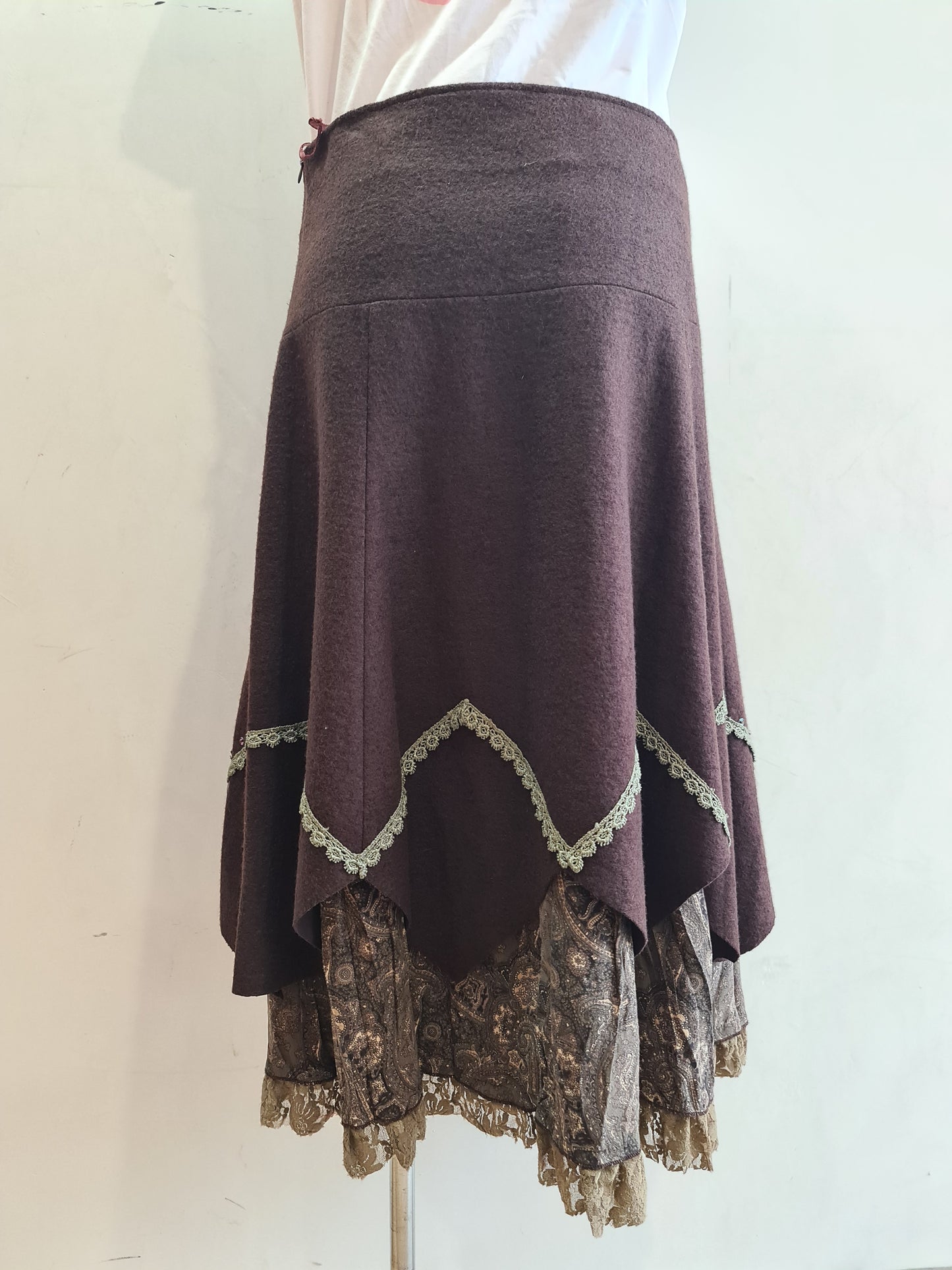 Vintage Boo Radley Brown Skirt - size M