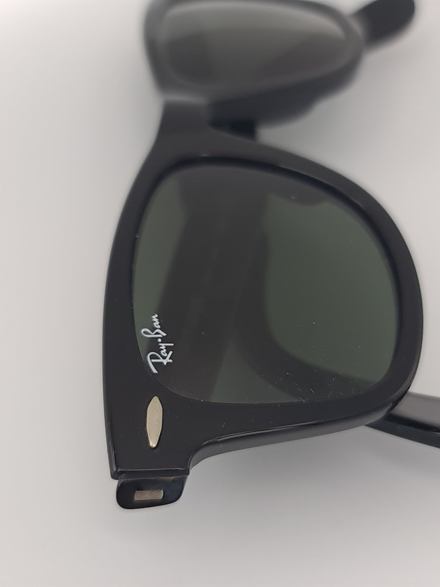 Ray-Ban Wayfarer Sunglasses