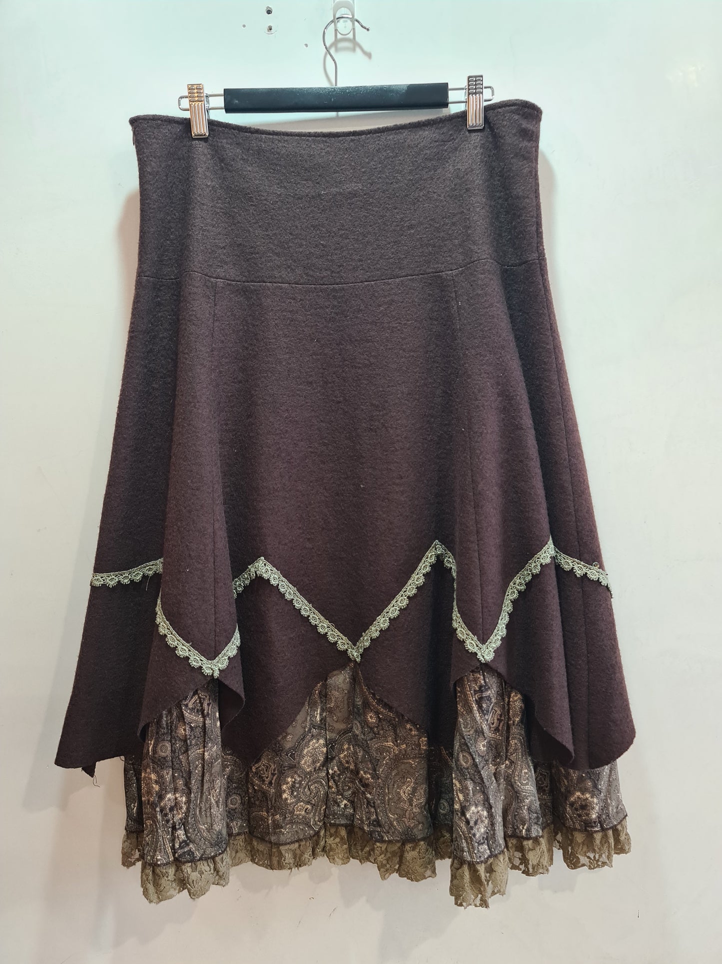 Vintage Boo Radley Brown Skirt - size M