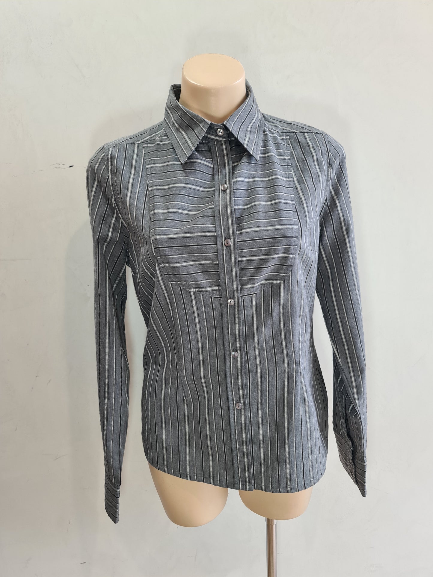 Vintage Grey Stripe Shirt - size M