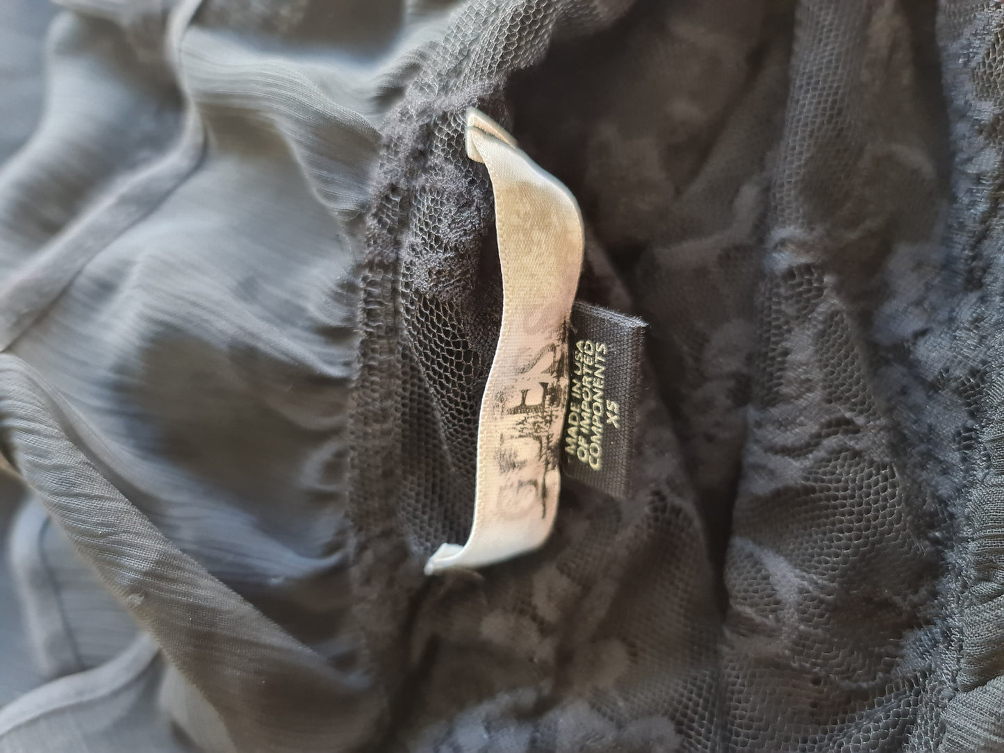 Guess One Shoulder Ruffle black top - size xs