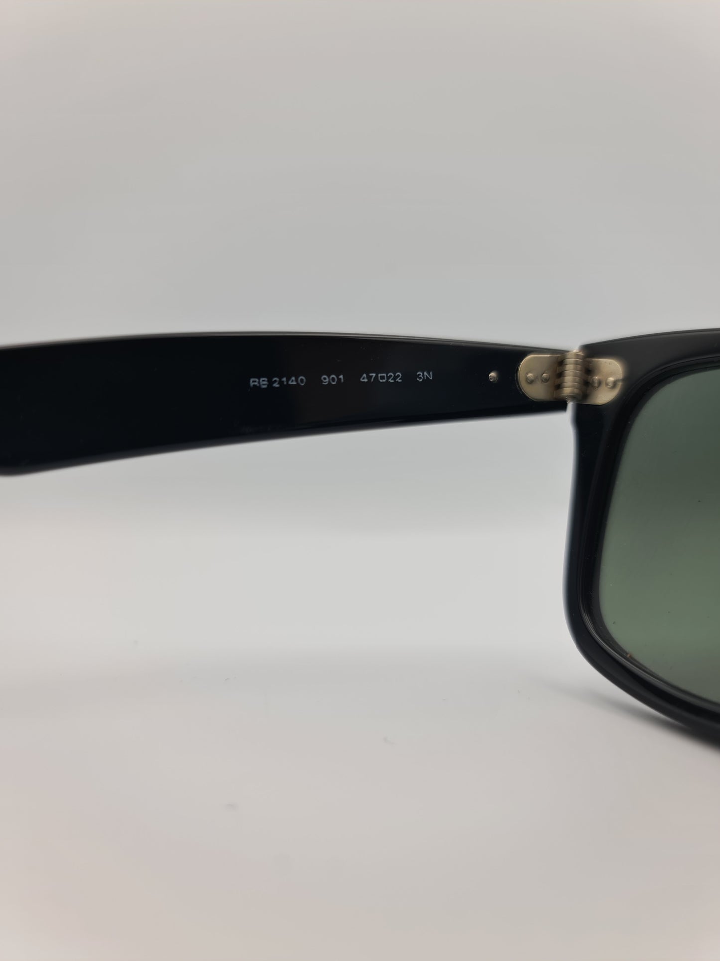 Ray-Ban Wayfarer Sunglasses