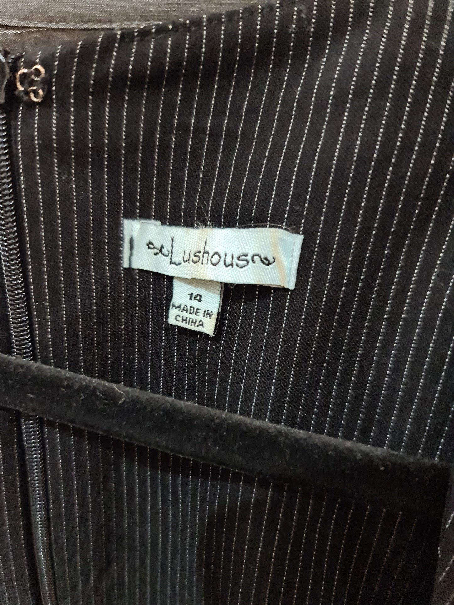 Vintage Lushous Black Striped dress - size 14