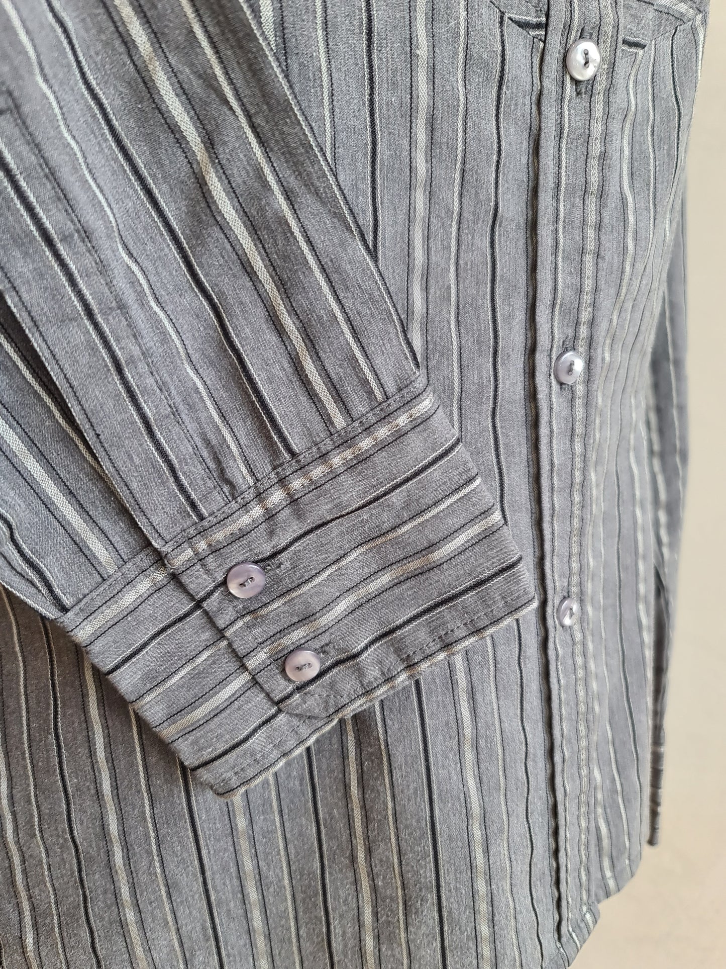 Vintage Grey Stripe Shirt - size M
