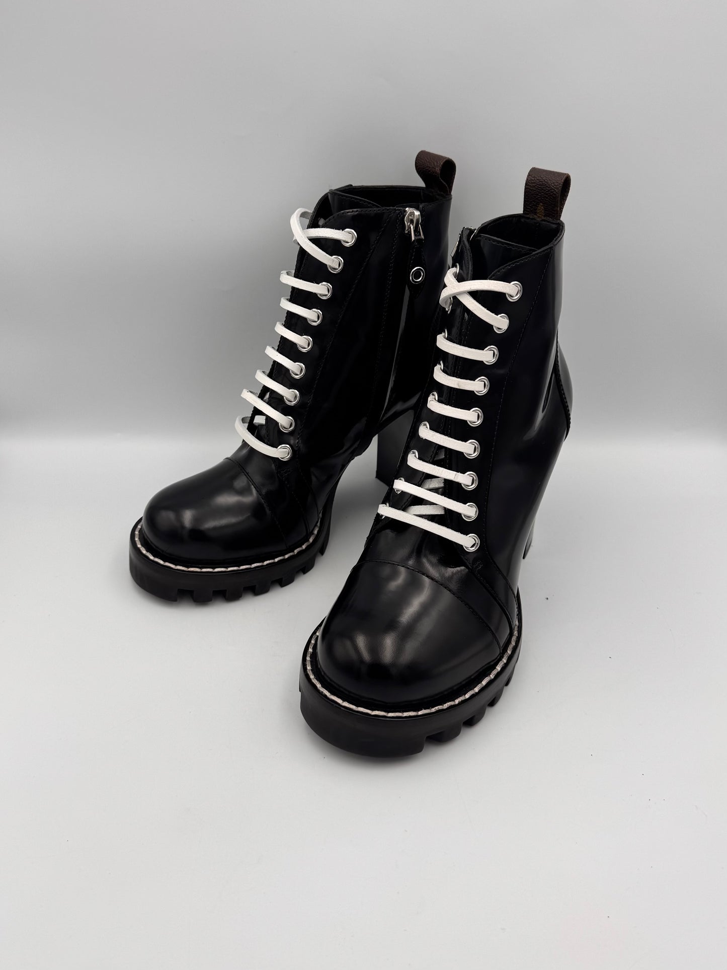 Louis Vuitton Laced Chunky Heel Boots Size 38.5