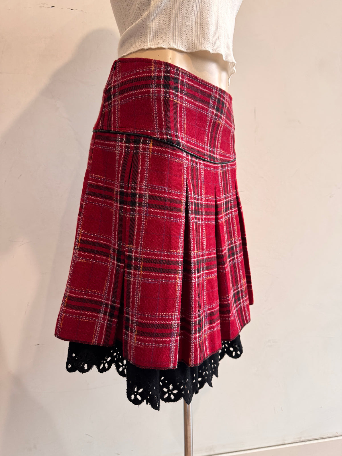CKM Rad Plaid Pleated Skirt - size L