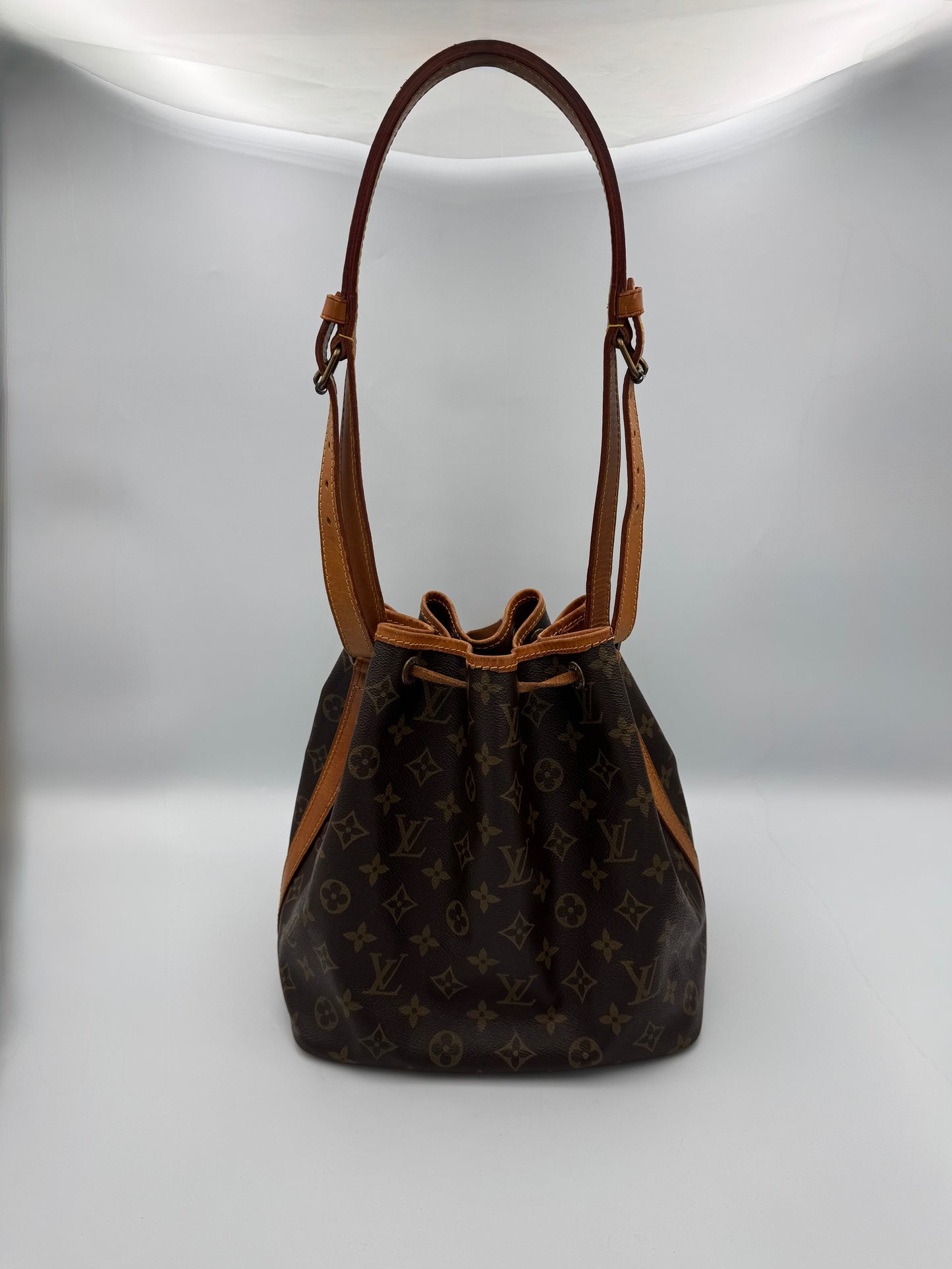 LOUIS VUITTON NOÉ bag