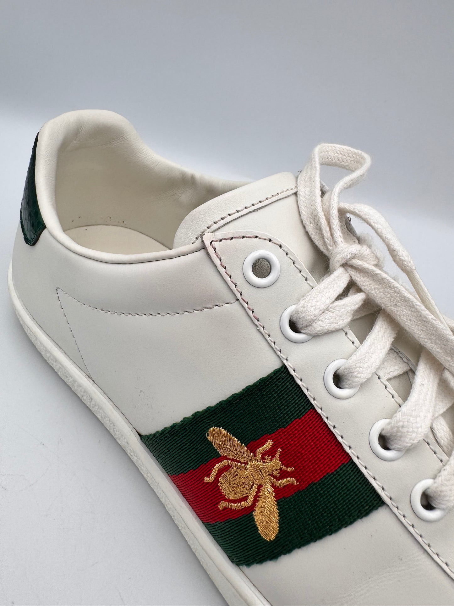 GUCCI Ace Trainer White Size 38 comes with Full Set