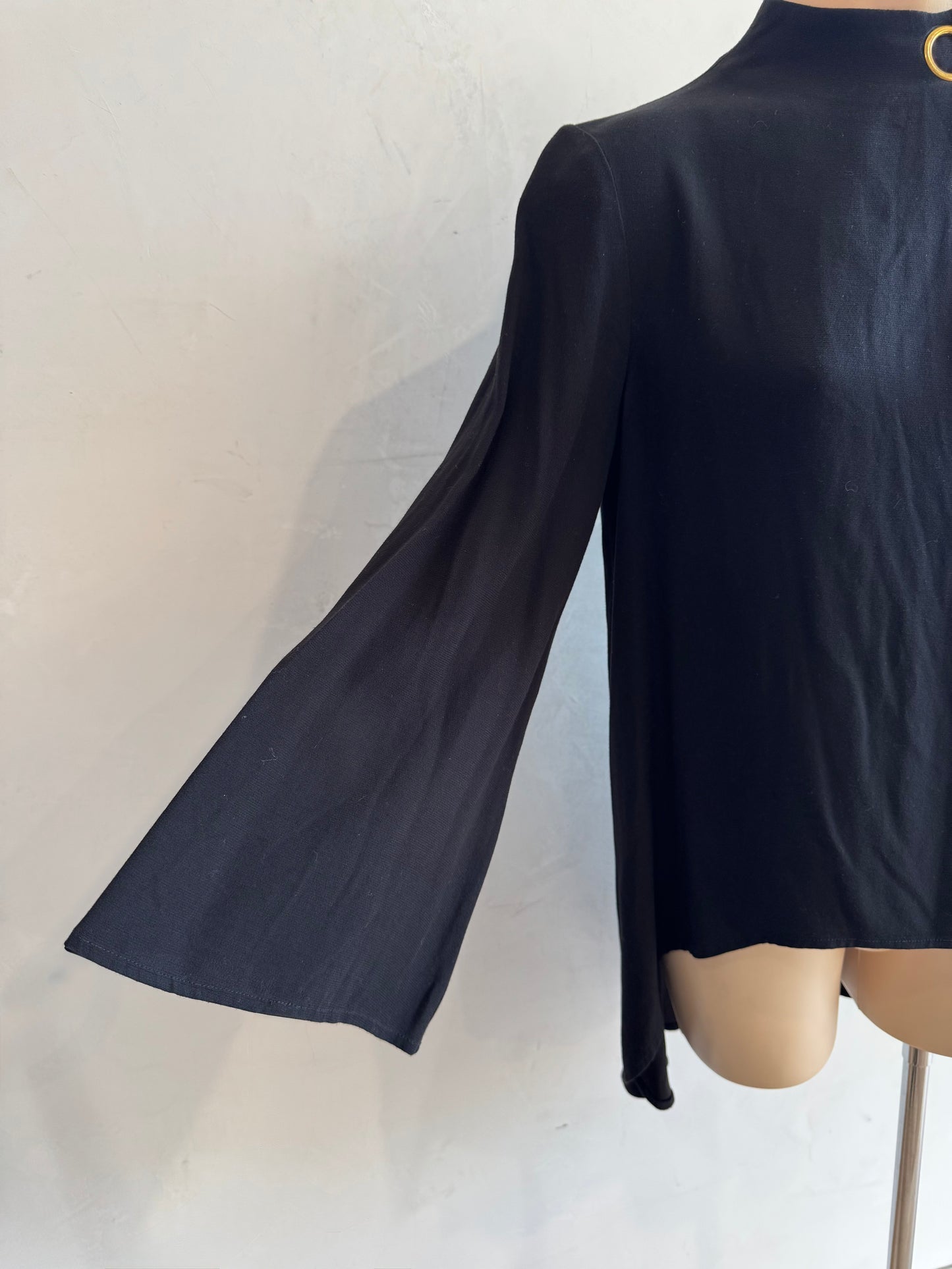 Finders black top - size XS