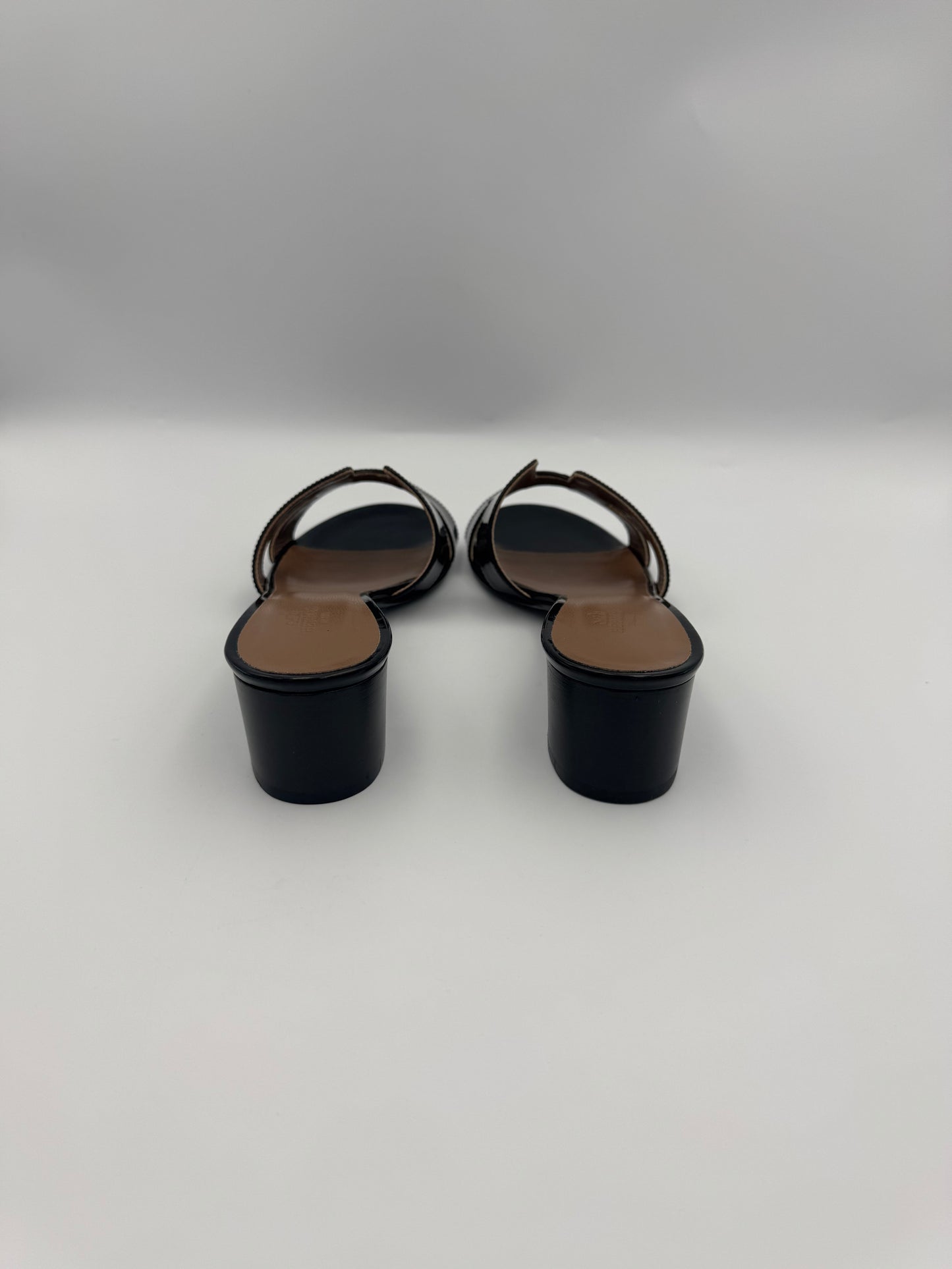 HERMES Oasis Black Sandal Size 37