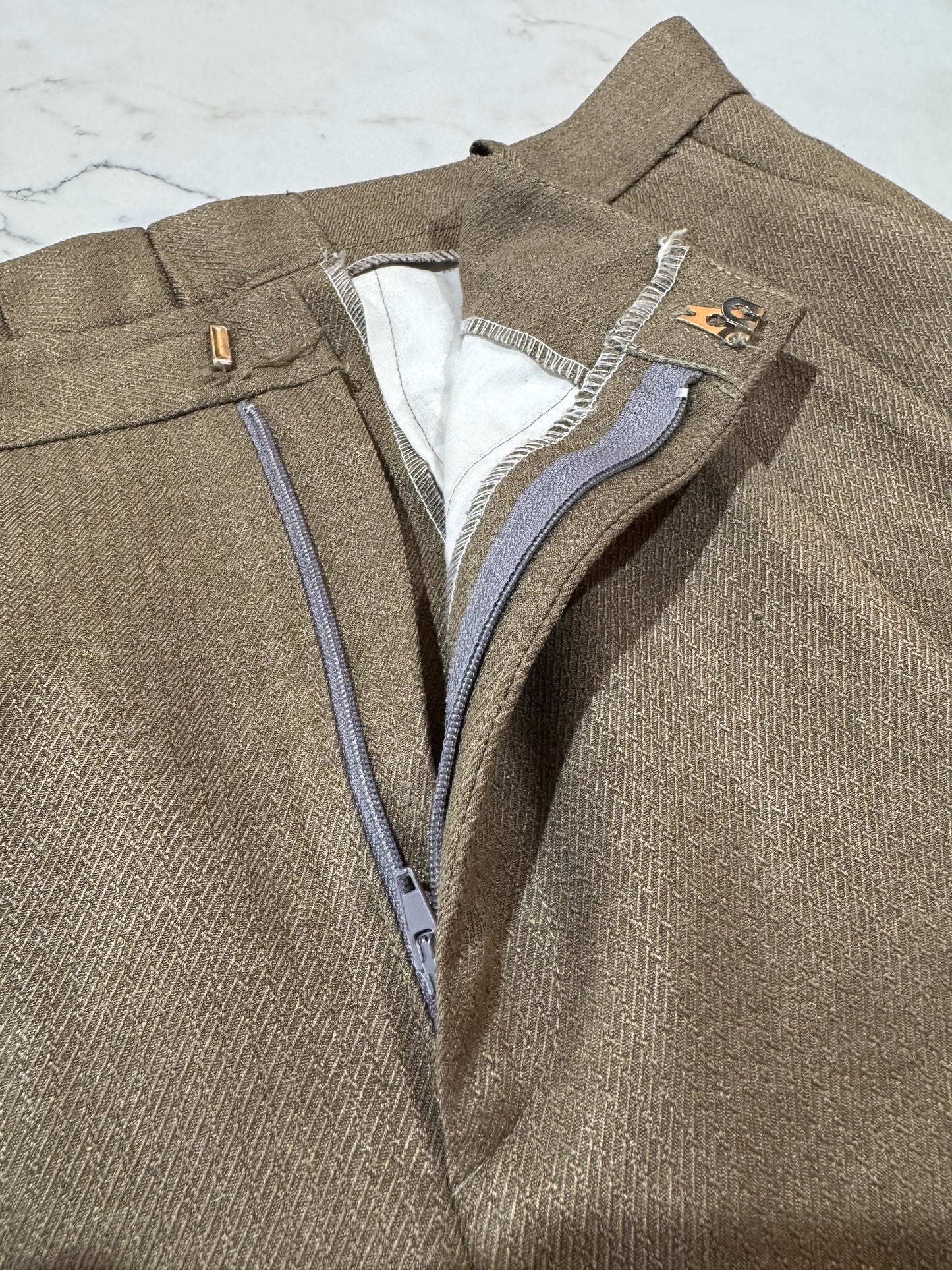 Vintage Bespoke beige pleated pants - size M